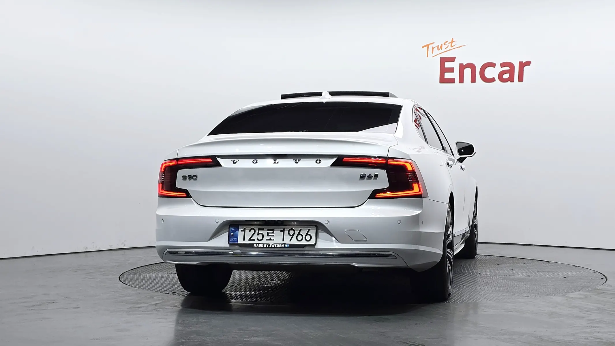 Volvo S90 B6 AWD 2022 3/5