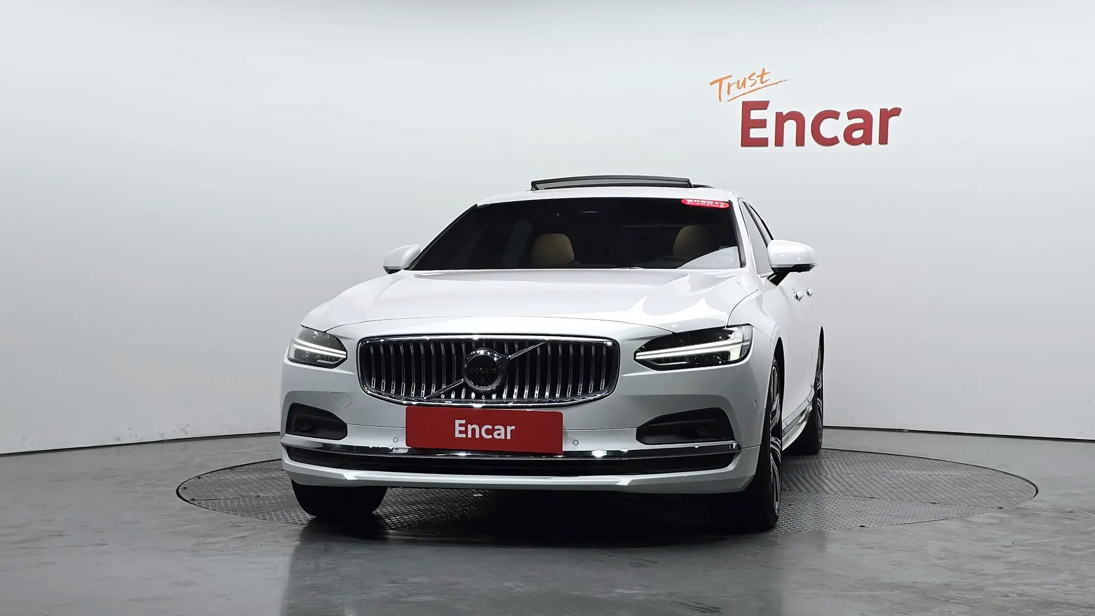 Volvo S90 B6 AWD 2022 2/5
