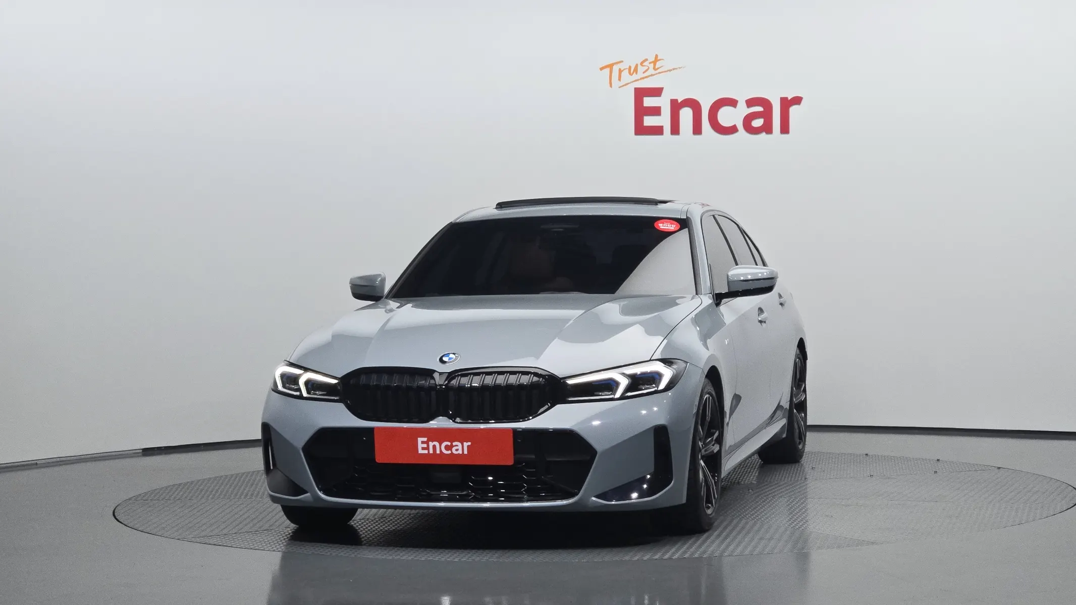 BMW 3 Series (G20) 320i M 2024 3/37