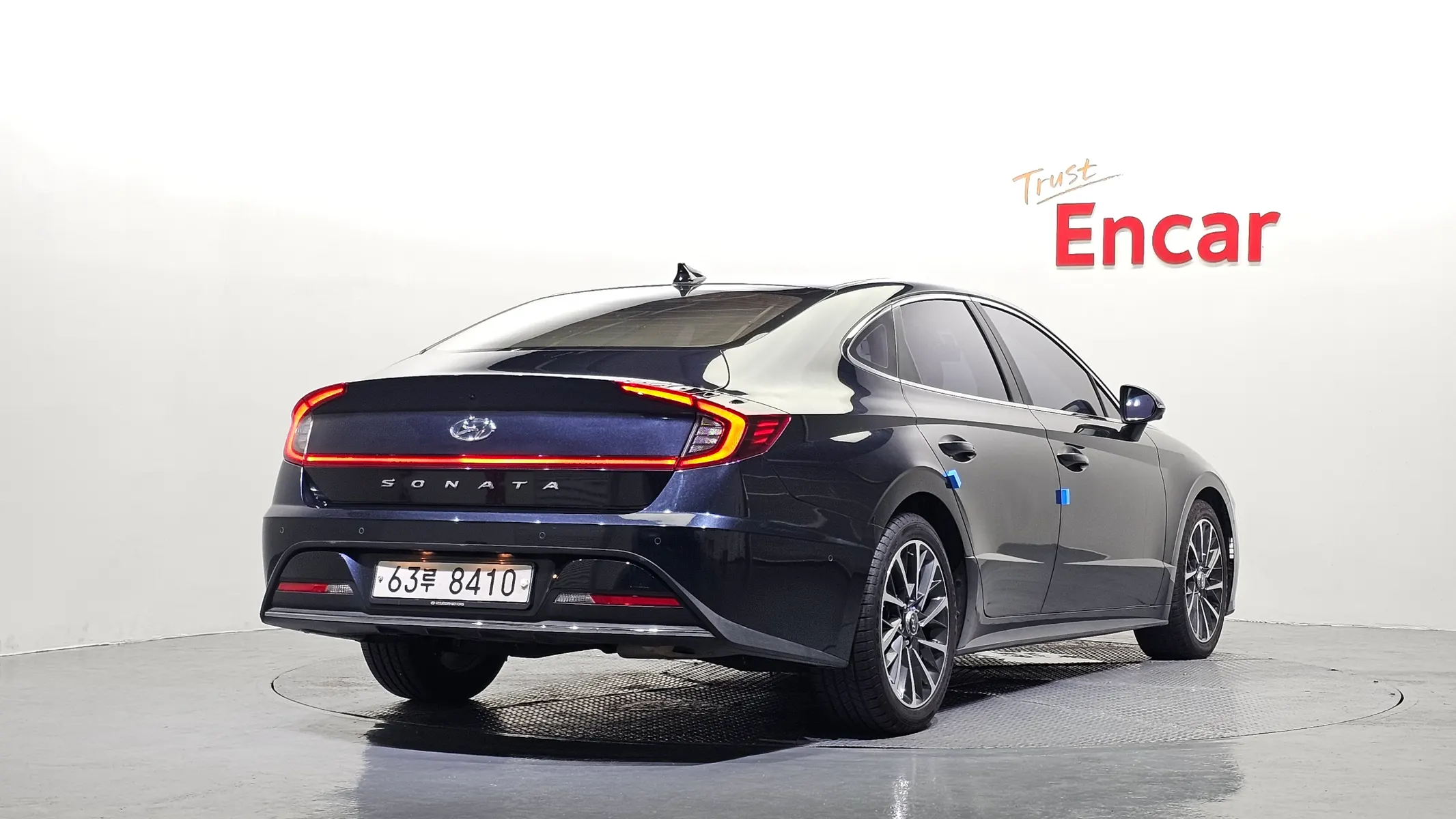 Hyundai (DN8) 2.0 2019 2/37