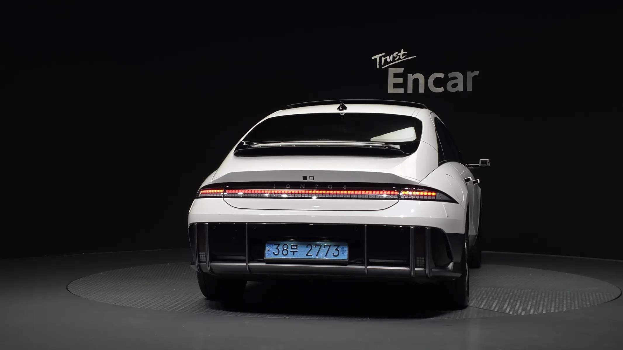 Hyundai Ioniq 6 2024 3/5