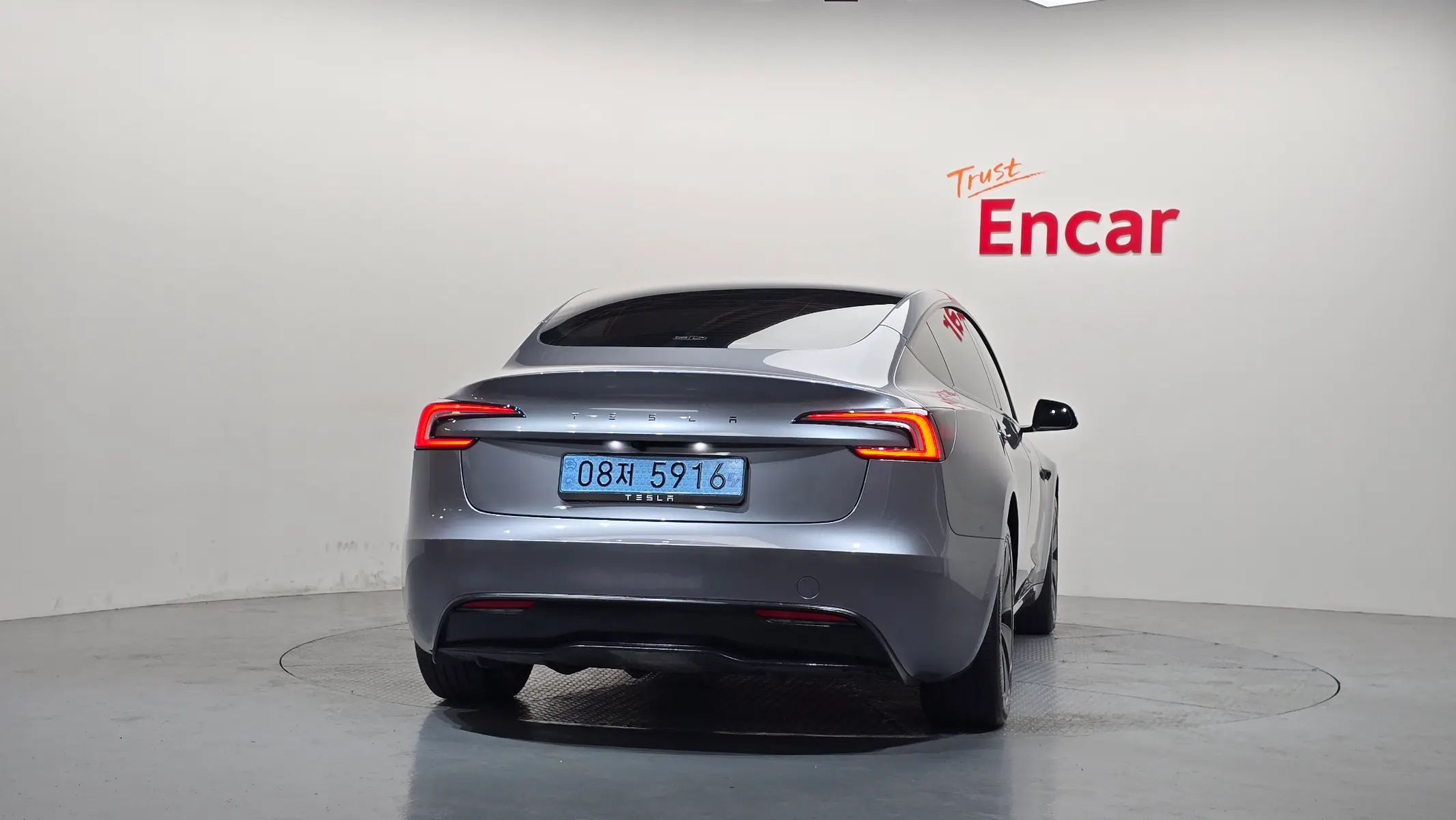 Tesla 3 RWD 2025 3/5