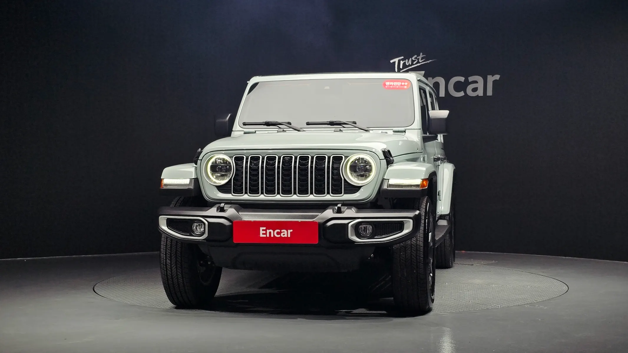 Jeep (JL) 2.0 4 2024 2/5