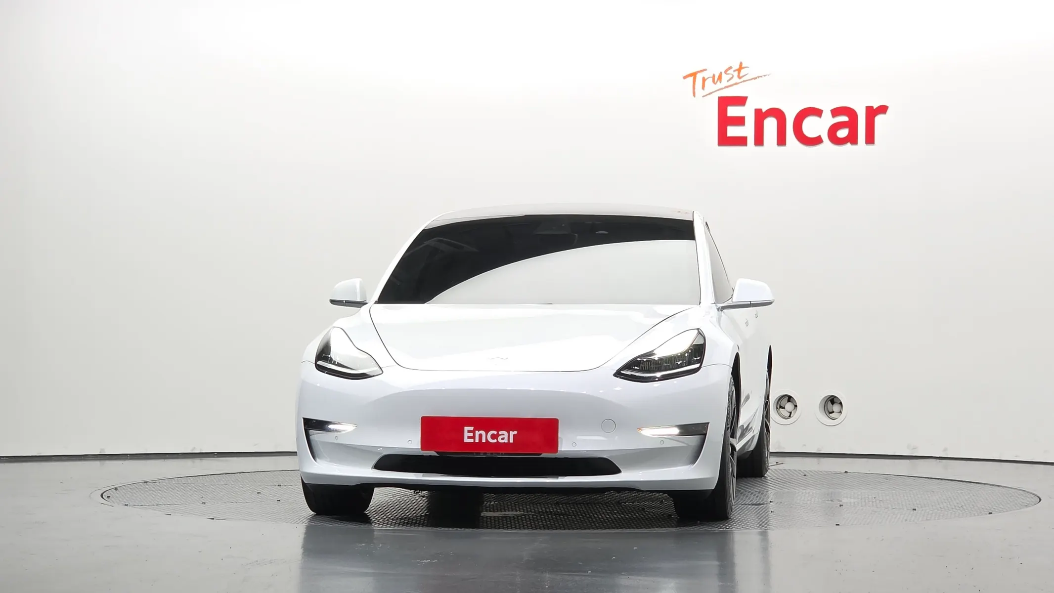 Tesla 3 AWD 2020 2/5