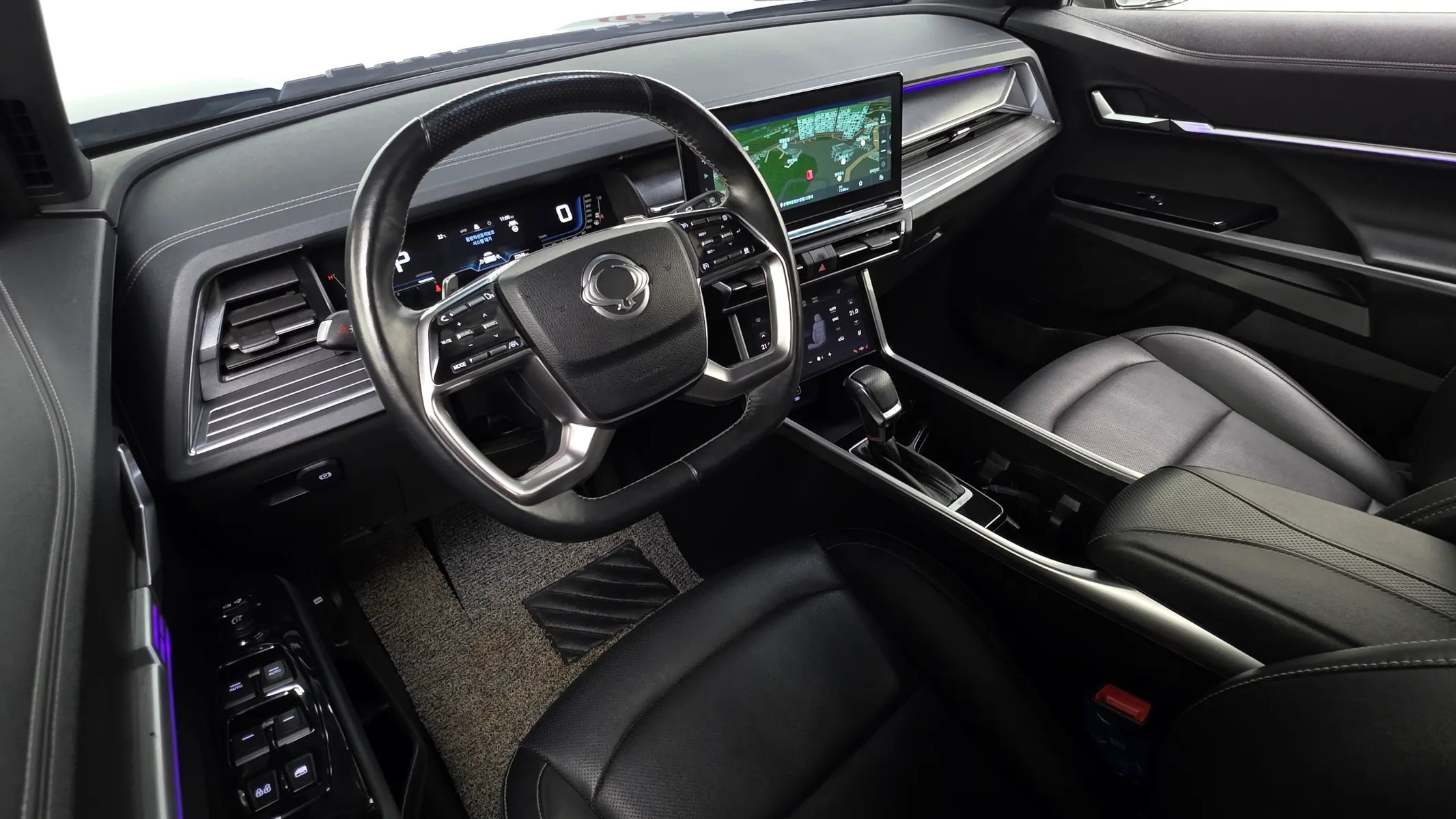 KG Mobility 토레스 1.5 2WD 2024 4/5