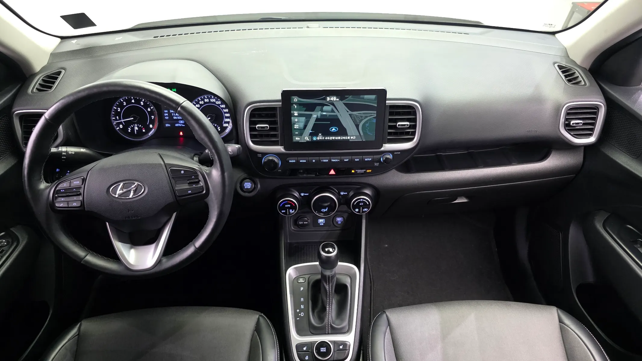 Hyundai Venue 1.6 2020 4/5
