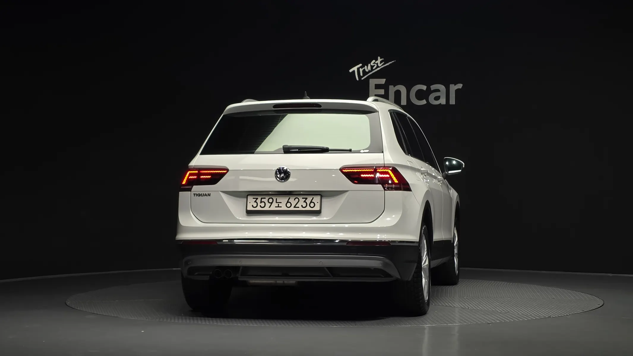 Volkswagen 2 2.0 TDI 2019 3/32