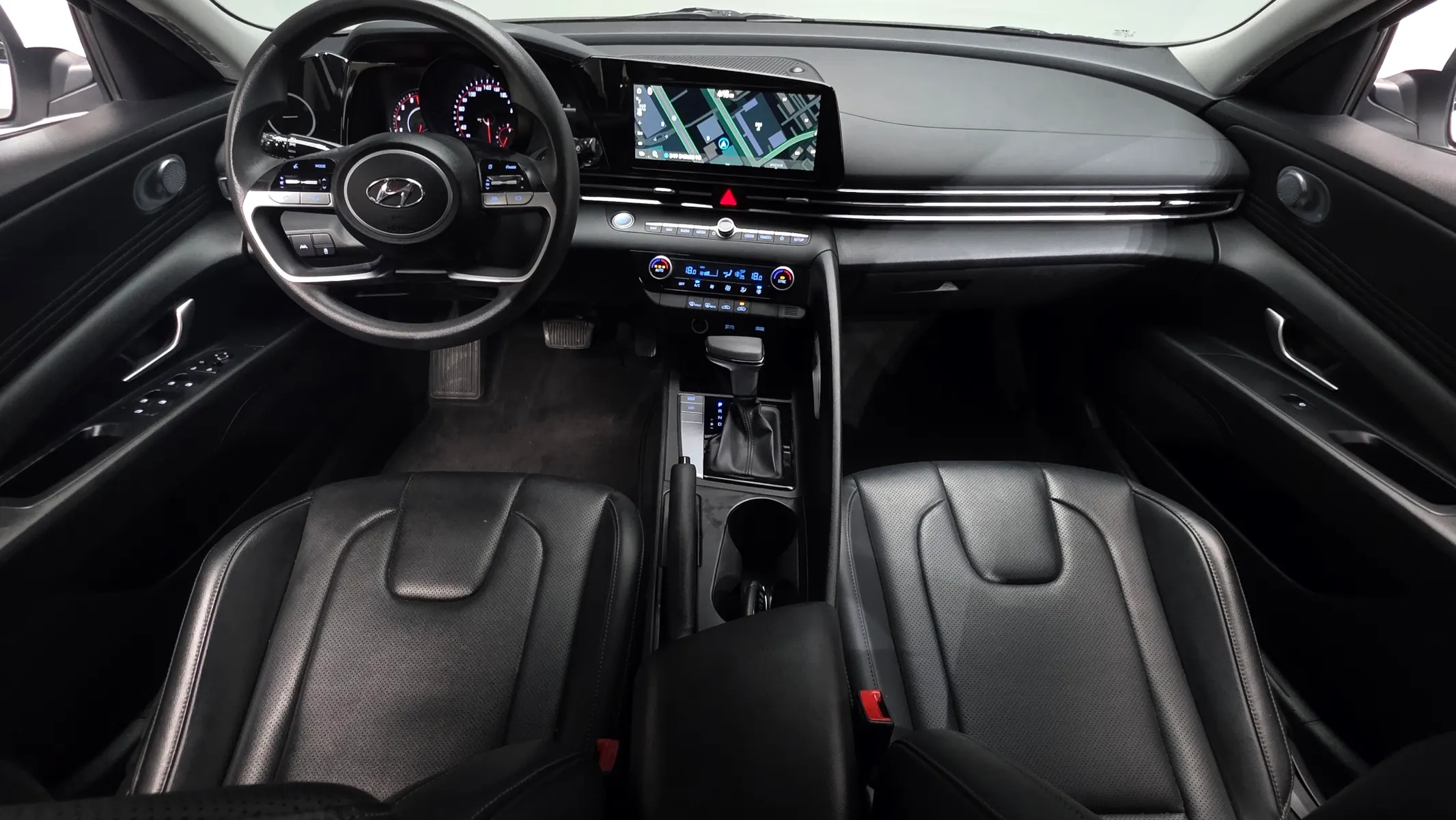 Hyundai (CN7) 1.6 LPi () 2022 4/5