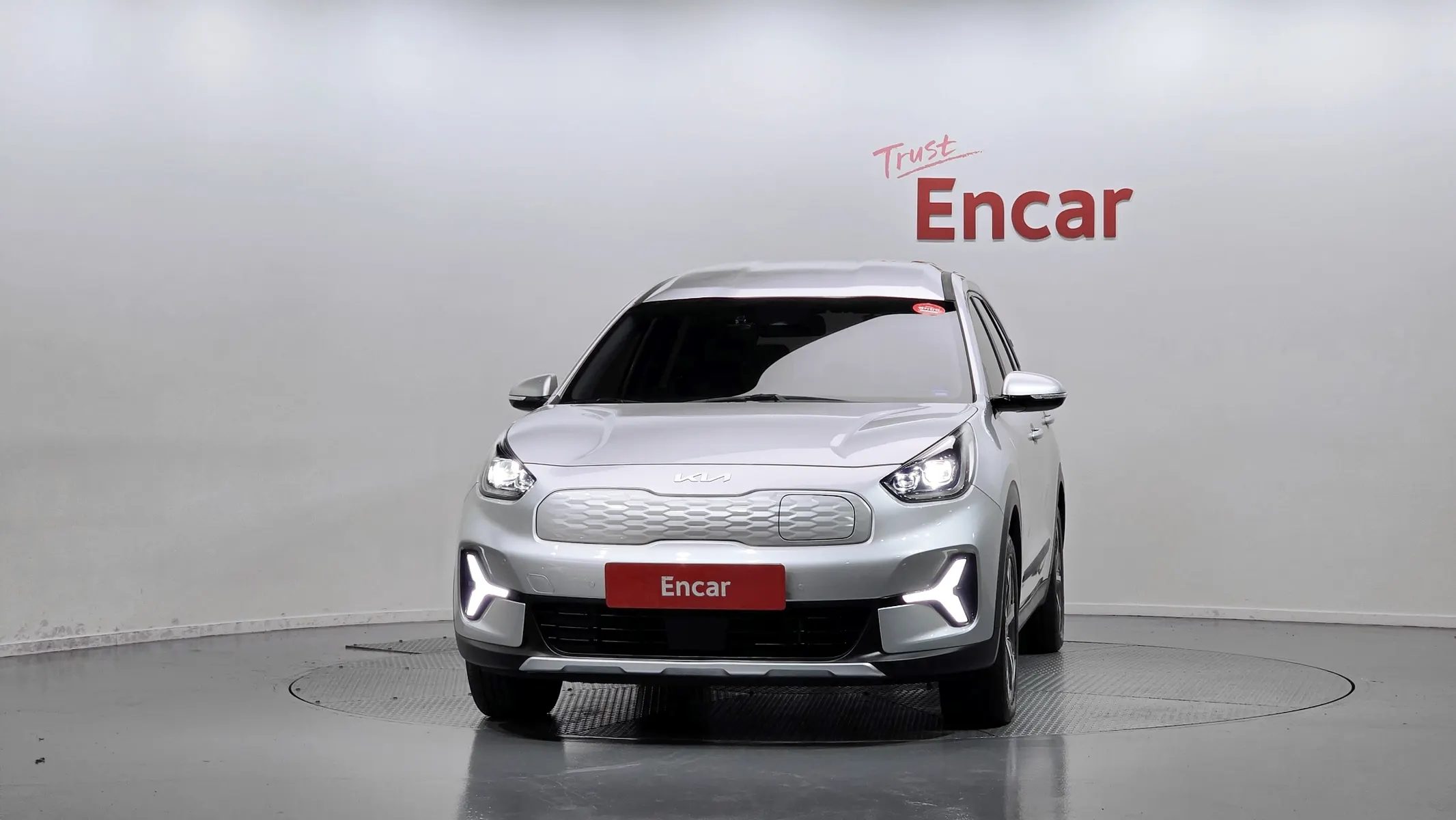 Kia 니로 플러스 2022 2/5