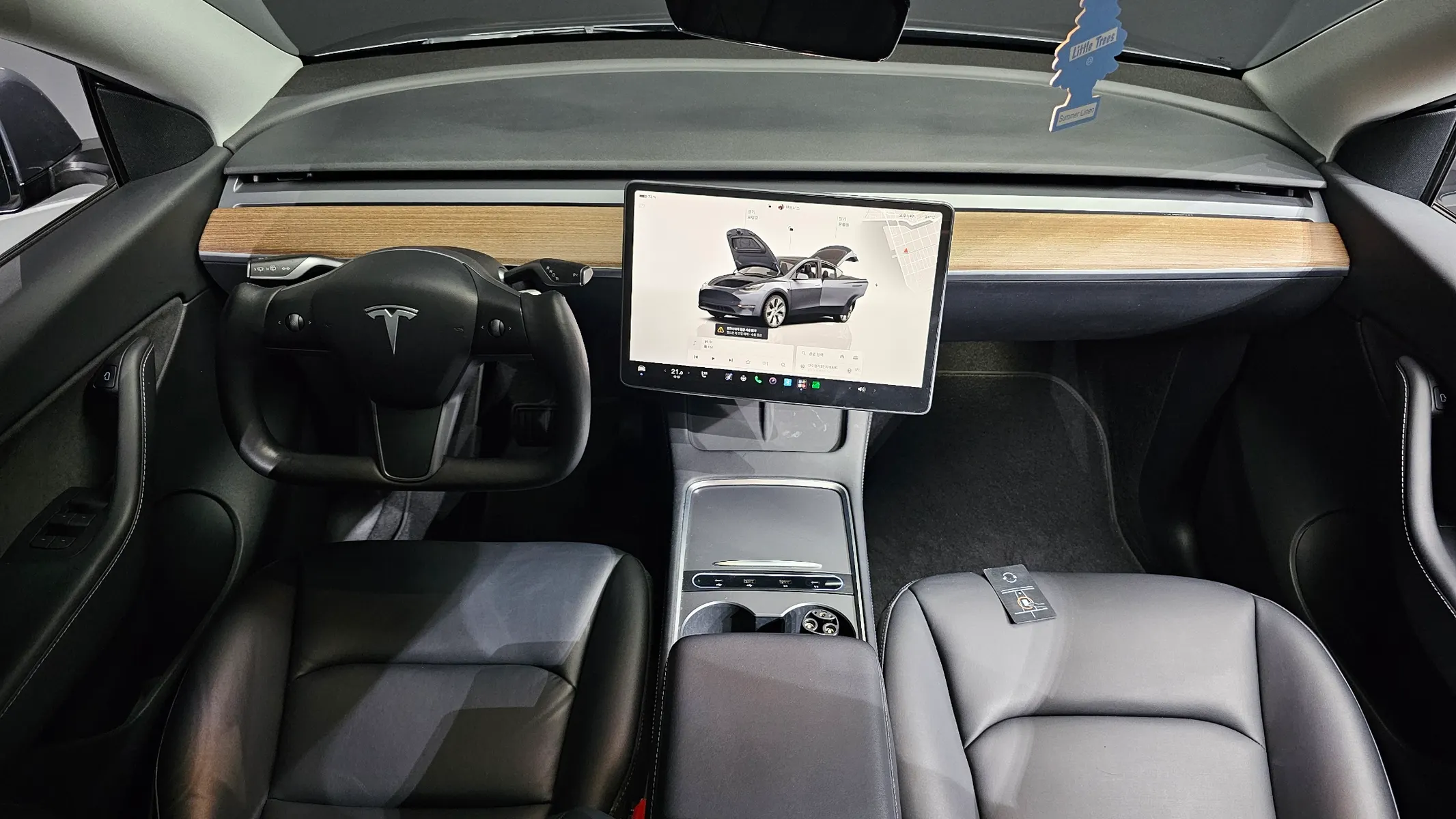 Tesla Y AWD 2022 4/5