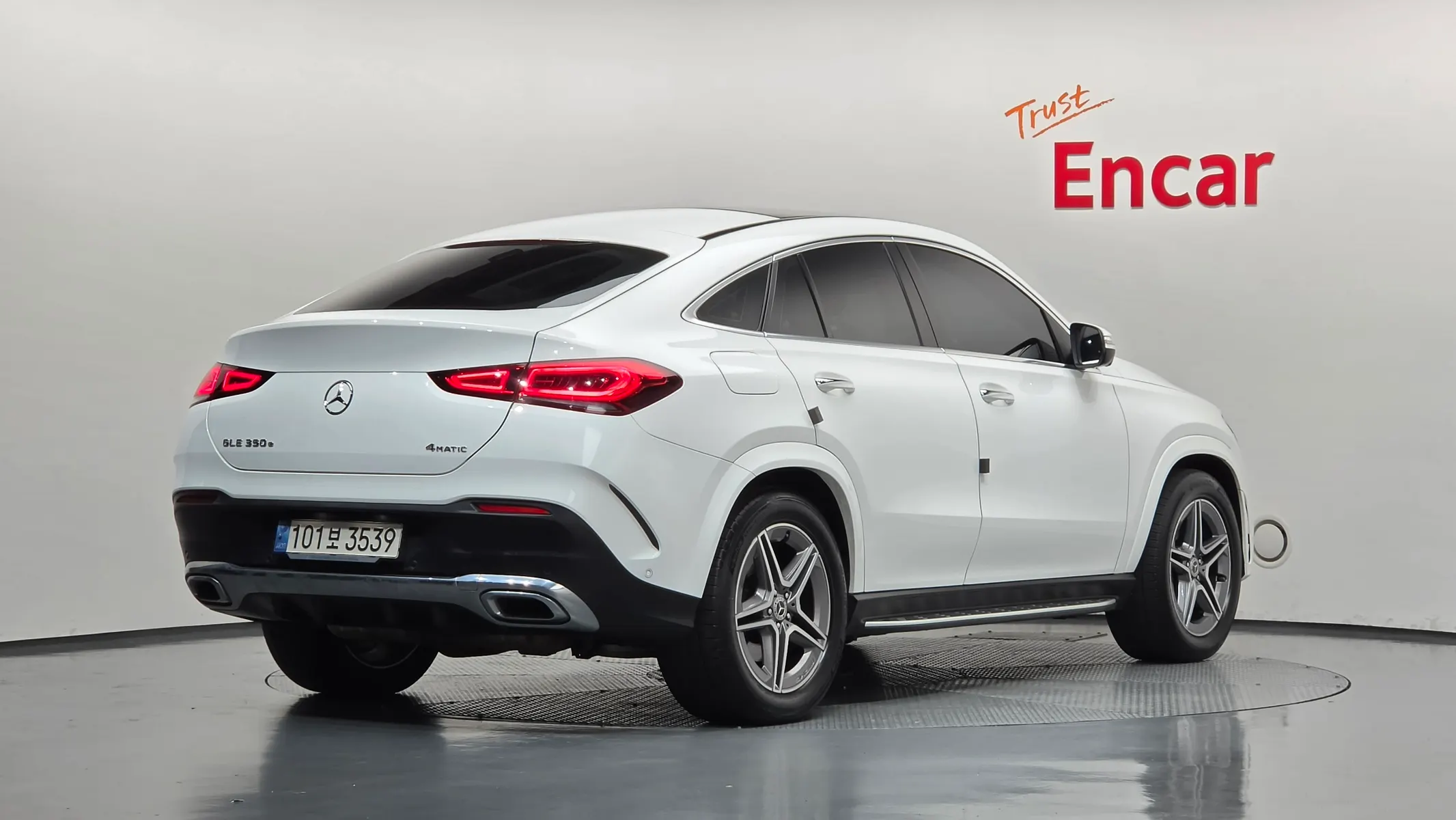 Mercedes-Benz GLE-Class W167 GLE350e 4MATIC 2022 2/34