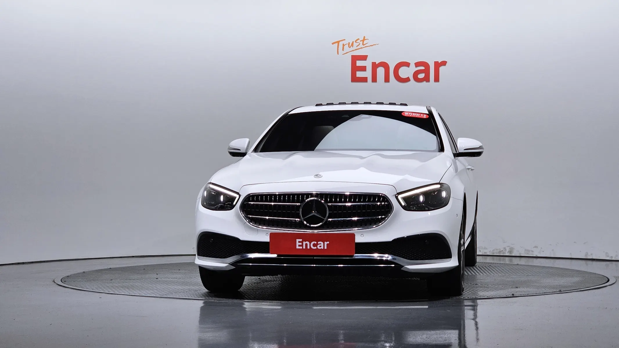Mercedes-Benz E-Class W213 E350 4MATIC 2021 2/34