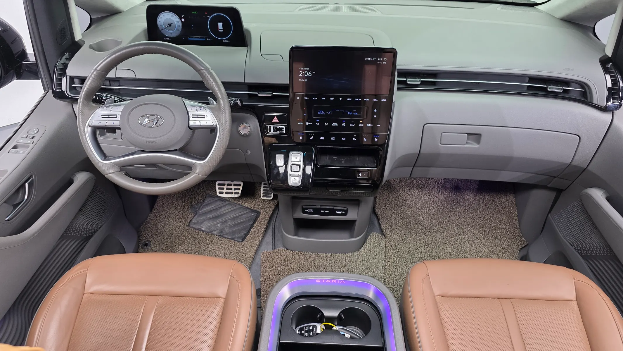 Hyundai Staria 9 2022 4/5