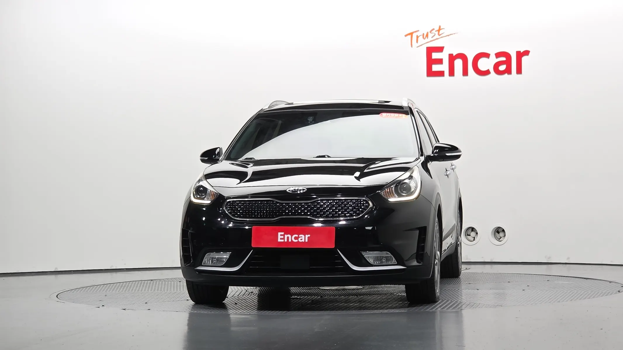 Kia Niro 2016 2/5