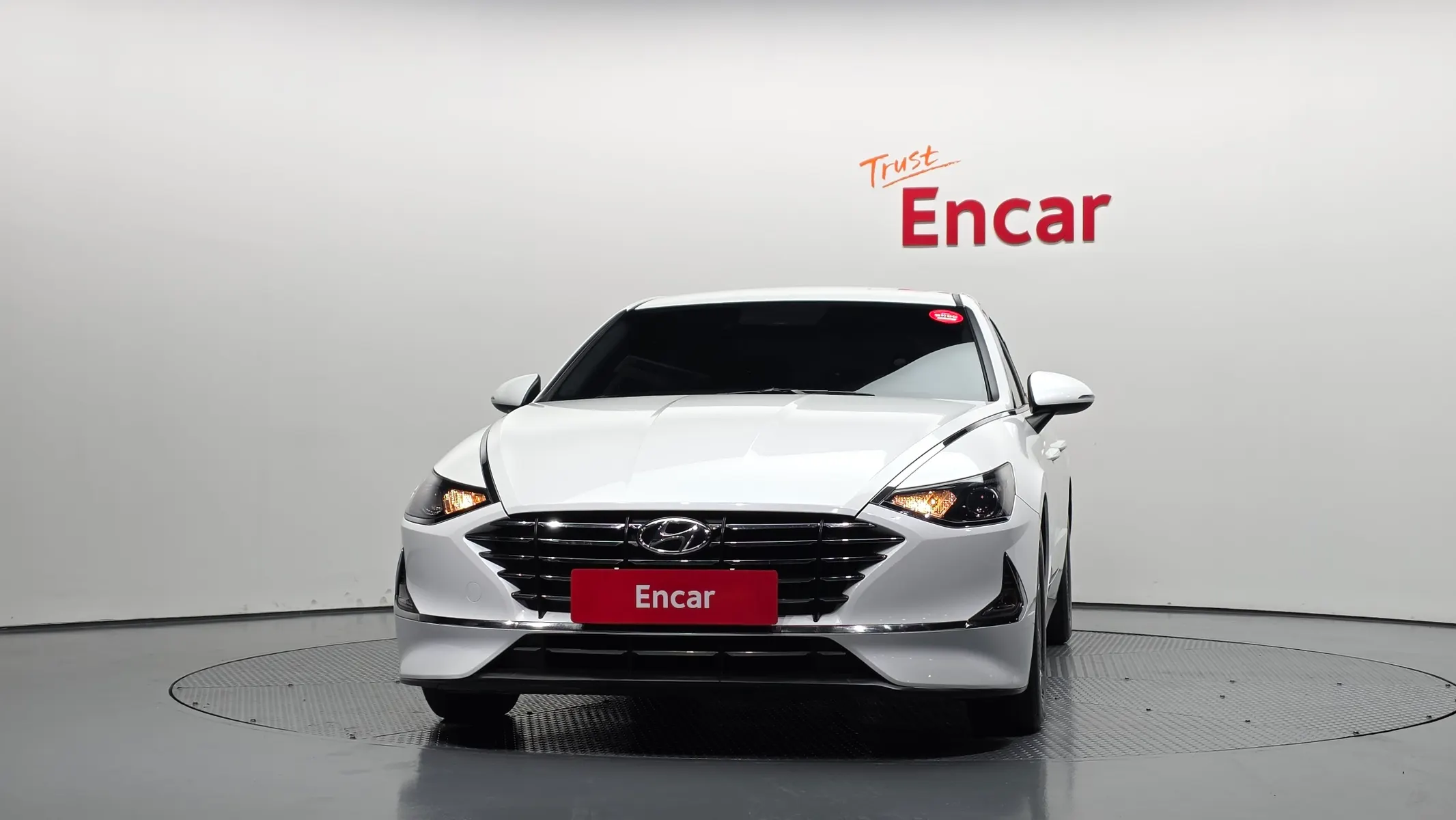 Hyundai (DN8) 2.0 LPG() 2021 2/5