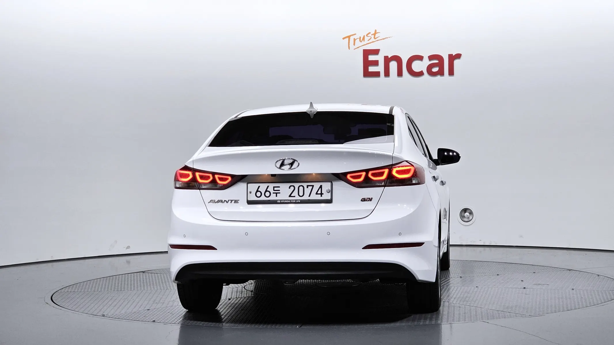 Hyundai AD 1.6 GDI 2016 3/5