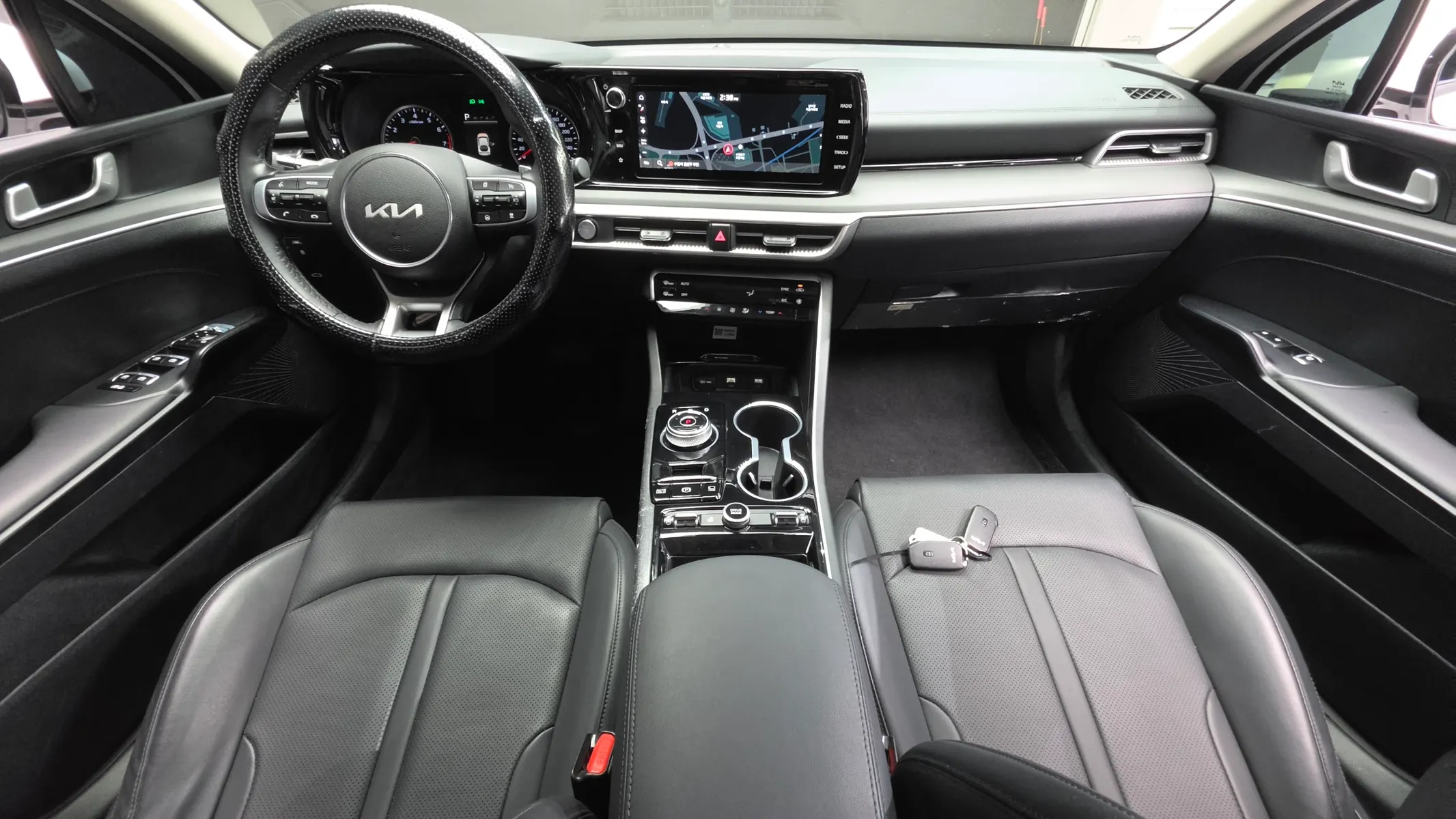 Kia K5 3 2.0 LPI() 2023 4/5
