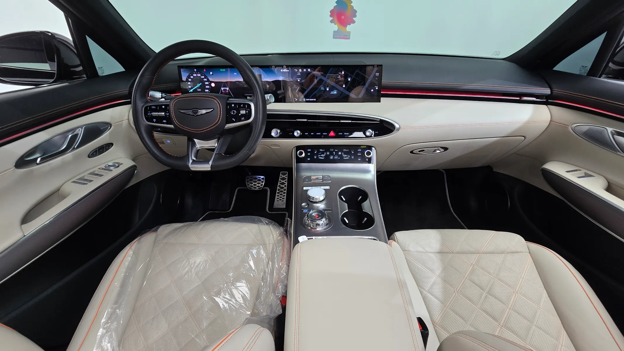 Genesis GV70 2.5T AWD 2024 4/5
