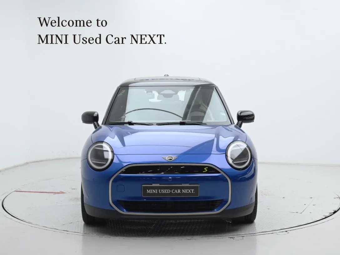MINI 4 SE 2024 2/5