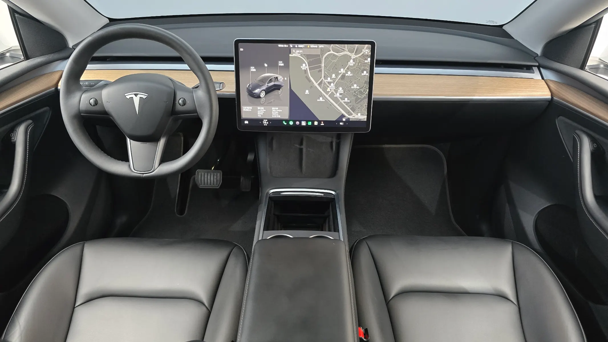 Tesla Y RWD 2024 4/5