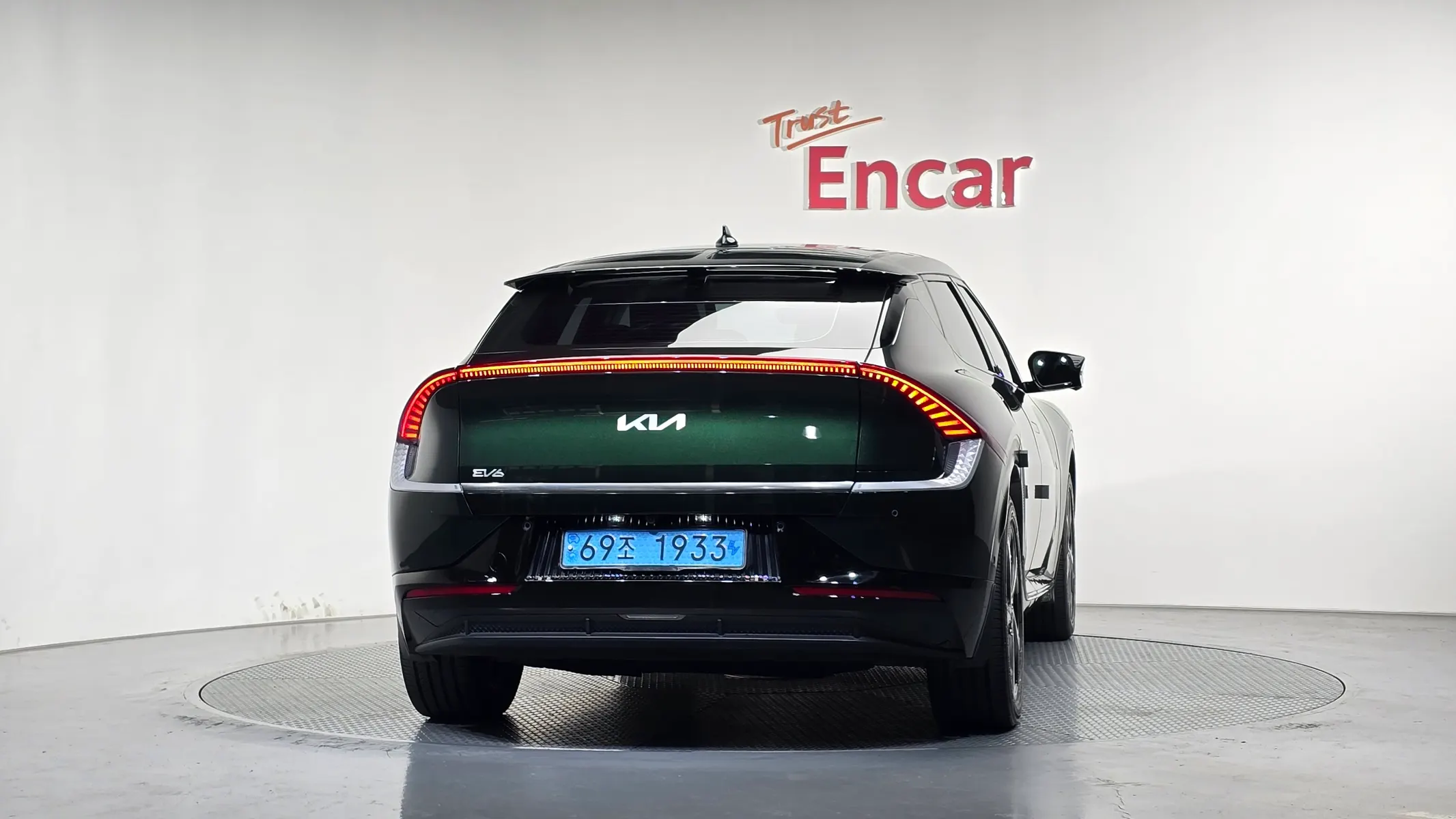 Kia EV6 4WD 2022 3/5