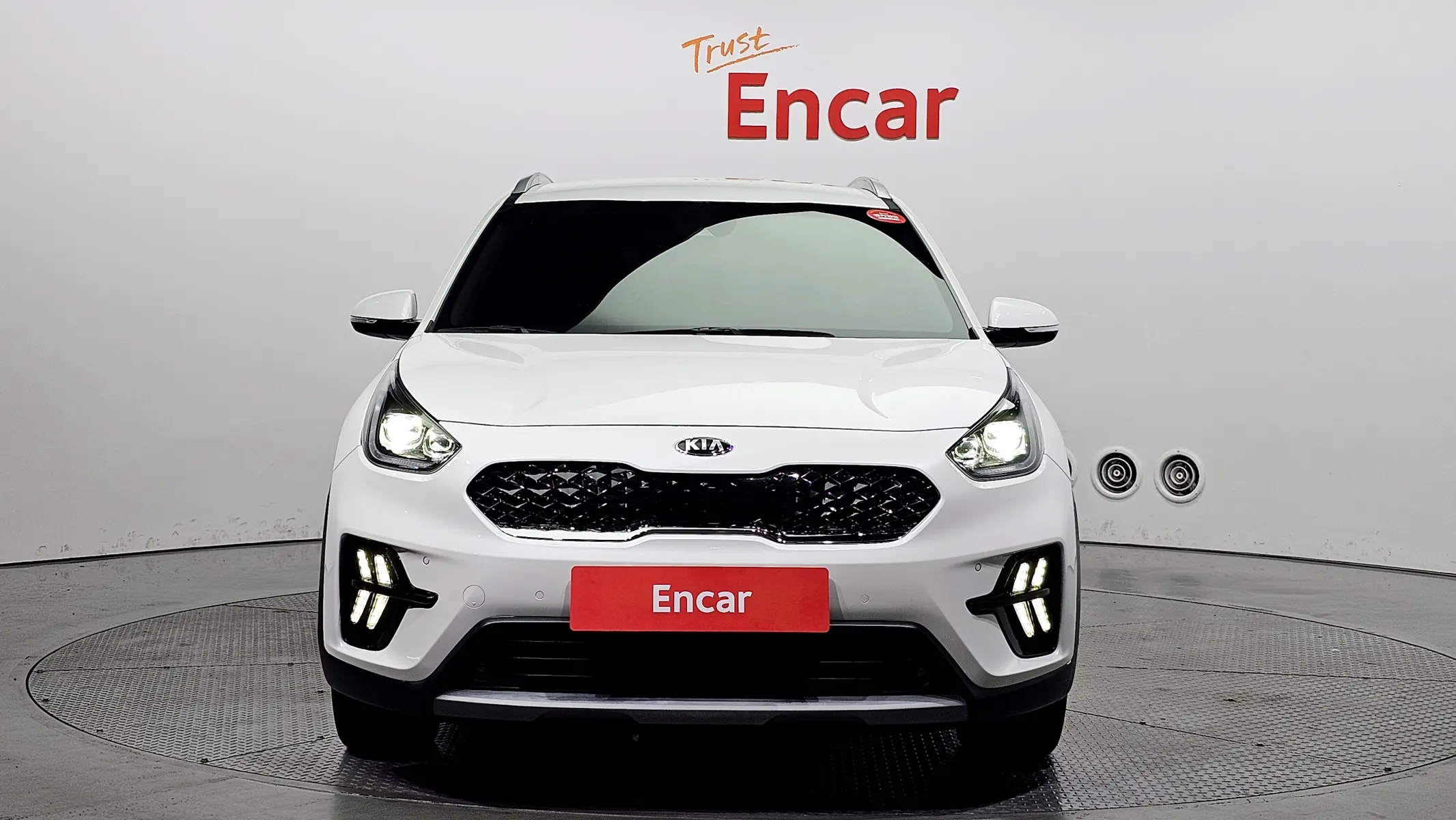 Kia 니로 1.6 HEV 2020 2/5