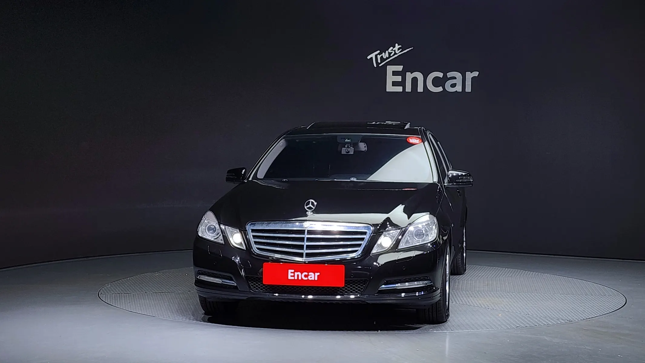 Mercedes-Benz E-Class W212 E200 CGI 2012 3/21