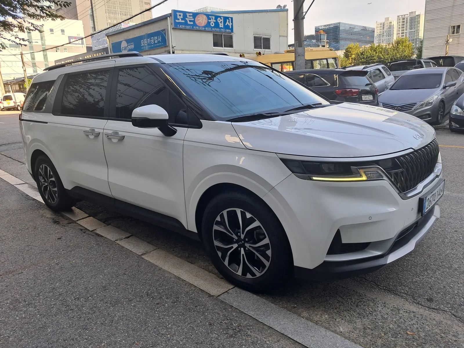 Kia Carnival (LPG) 2022 3/21