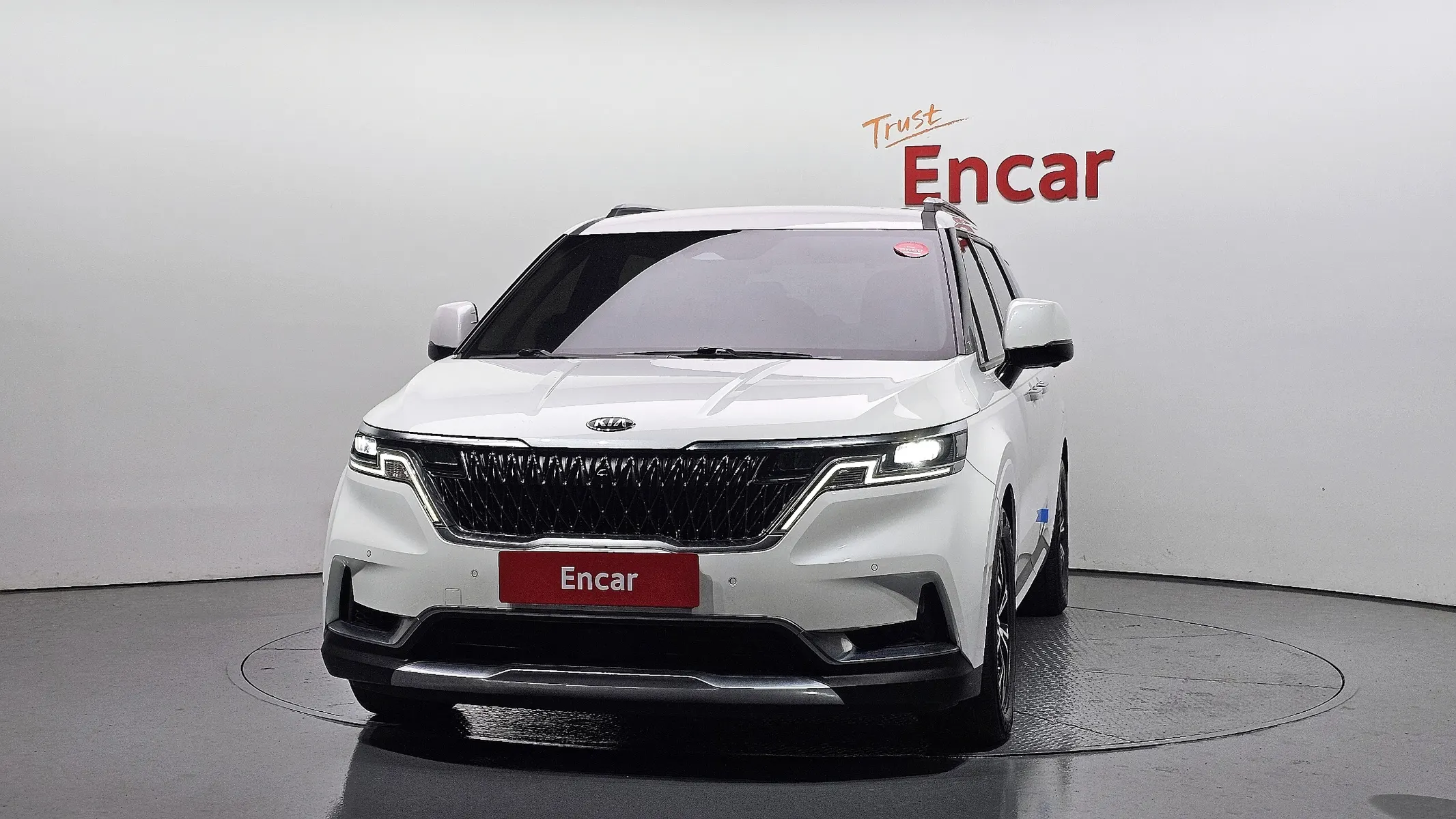 Kia Carnival 11 2021 2/5