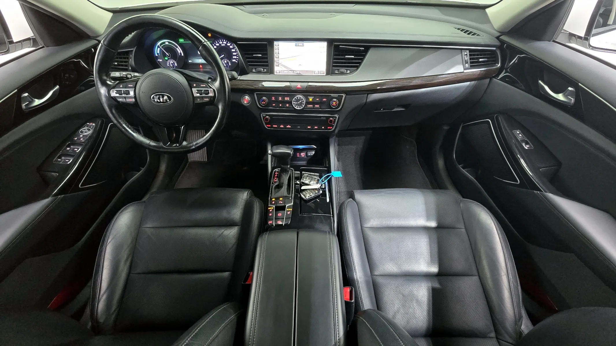 Kia K7 2017 4/5