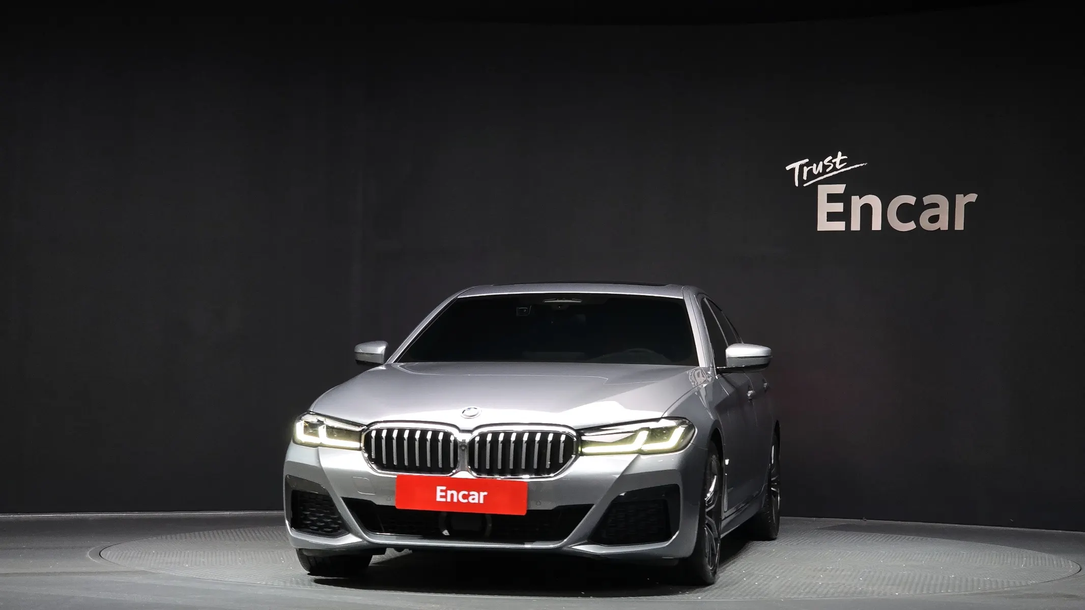 BMW 5 Series (G30) 523d xDrive M 2023 3/21
