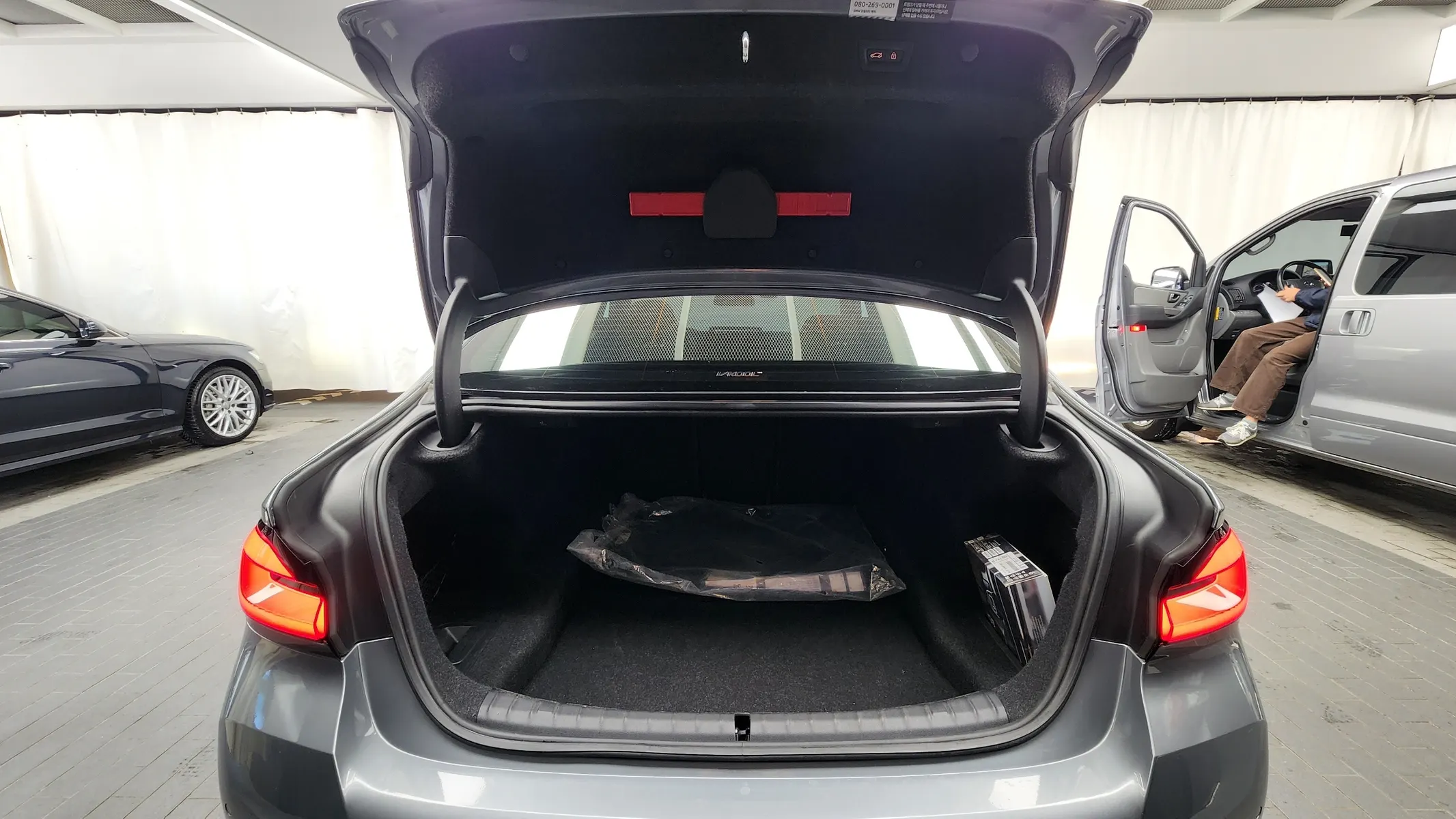 BMW 5 Series (G30) 523d xDrive M 2023 20/21