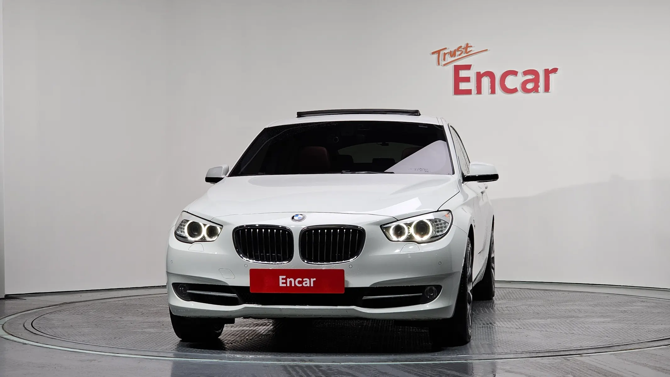 BMW 5 Series GT (F07) GT 30d xDrive 2012 3/21
