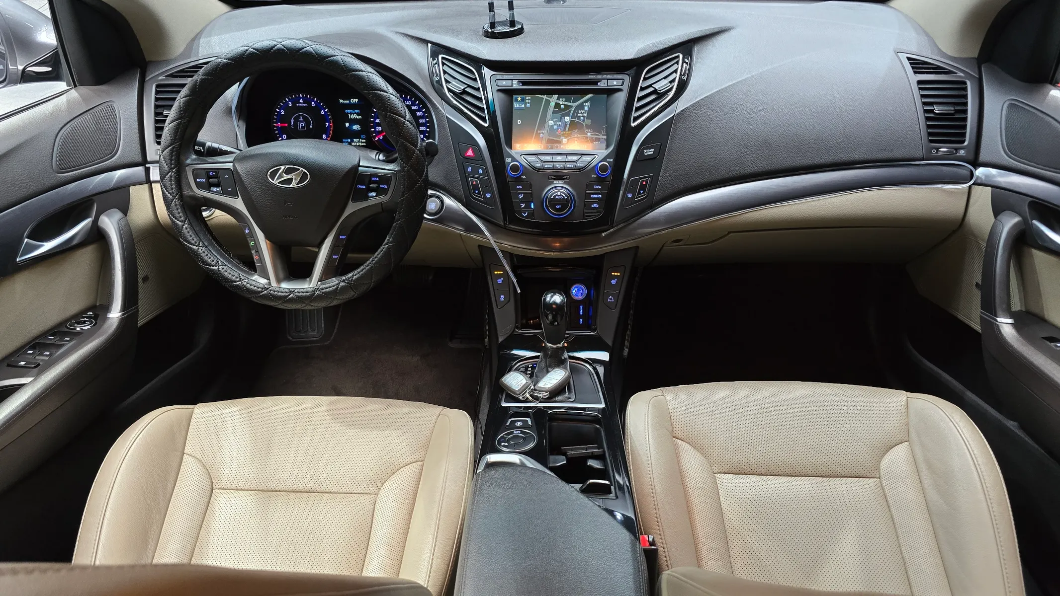 Hyundai i40 2.0 GDi 2012 4/4
