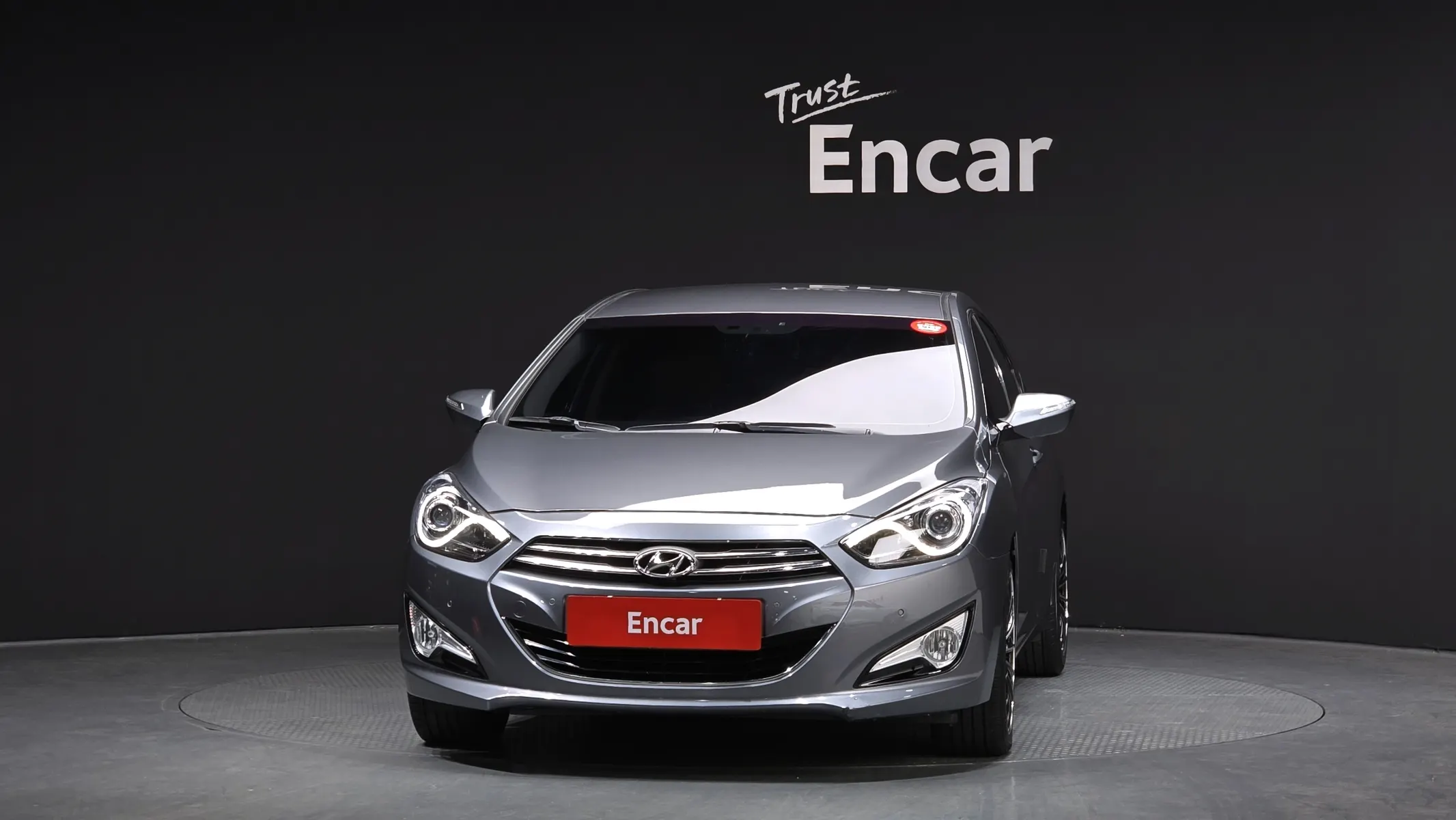 Hyundai i40 2.0 GDi 2012 2/4