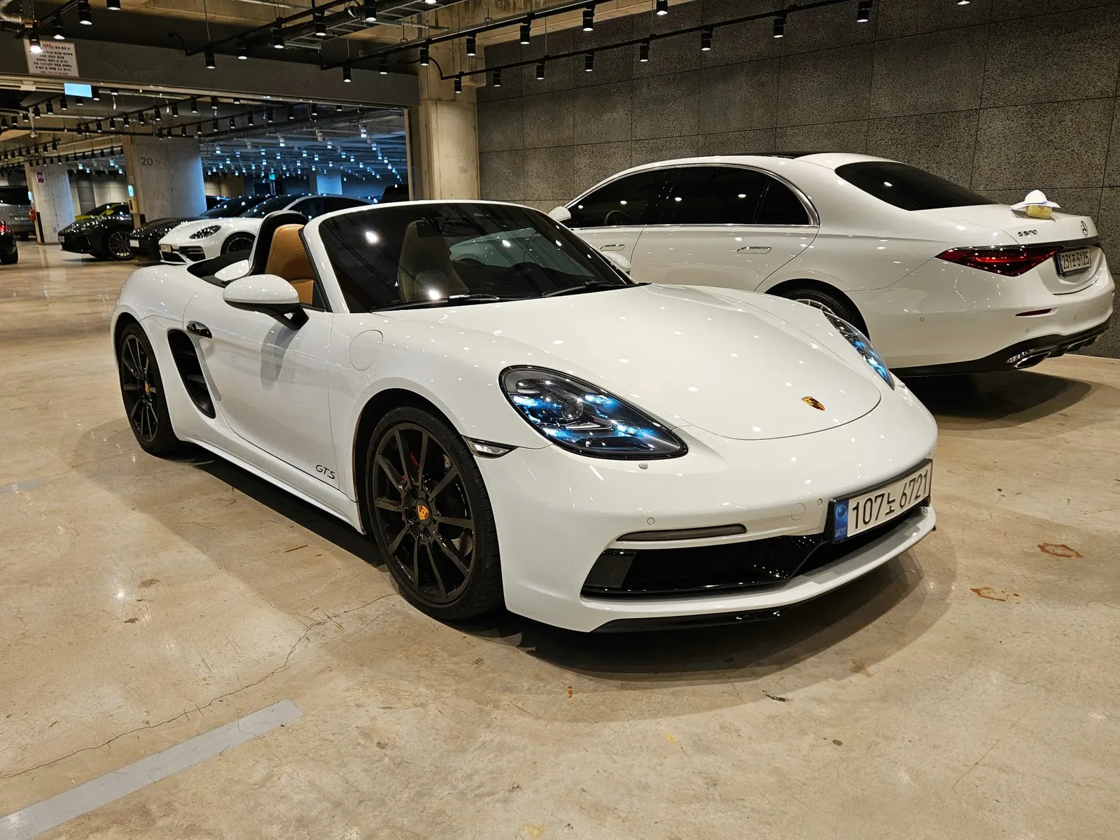 Porsche 718 2.5 GTS 2019 2/21