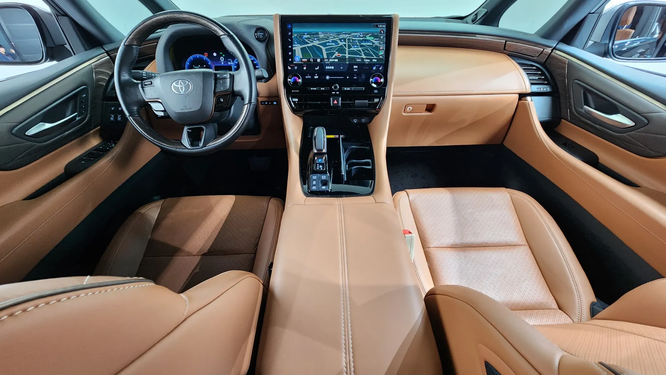 Toyota 4 2.5 HEV AWD 2024 4/5