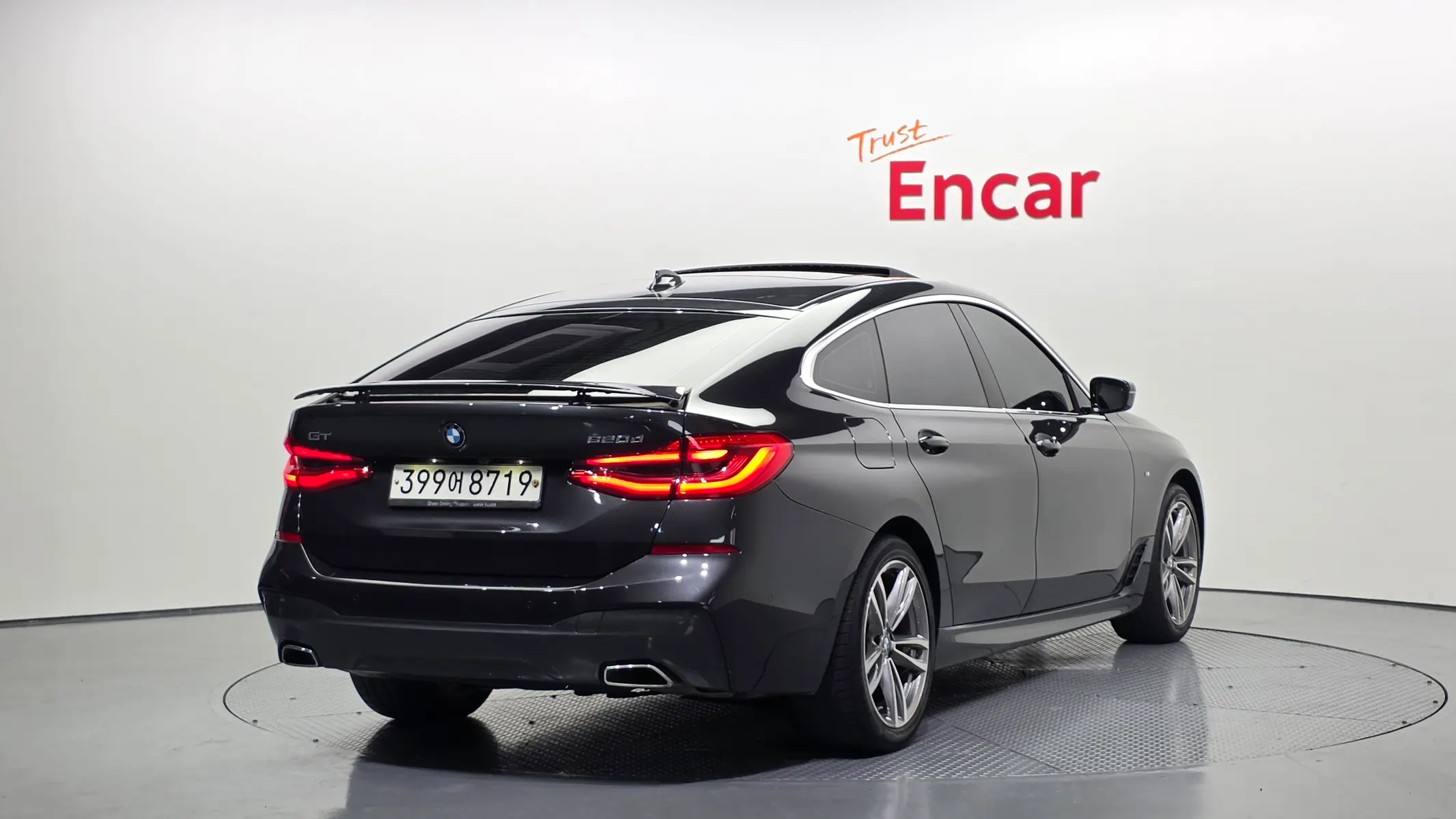 BMW 6 Series GT (G32) 620d M 2019 2/21