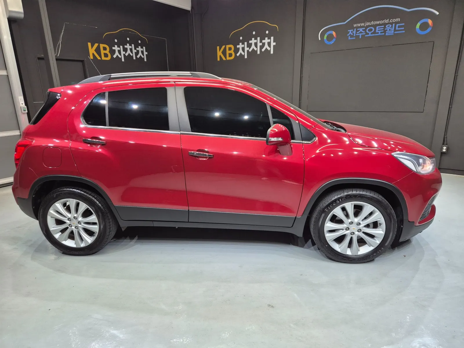 Chevrolet 트랙스 1.4 LT 2018 3/19