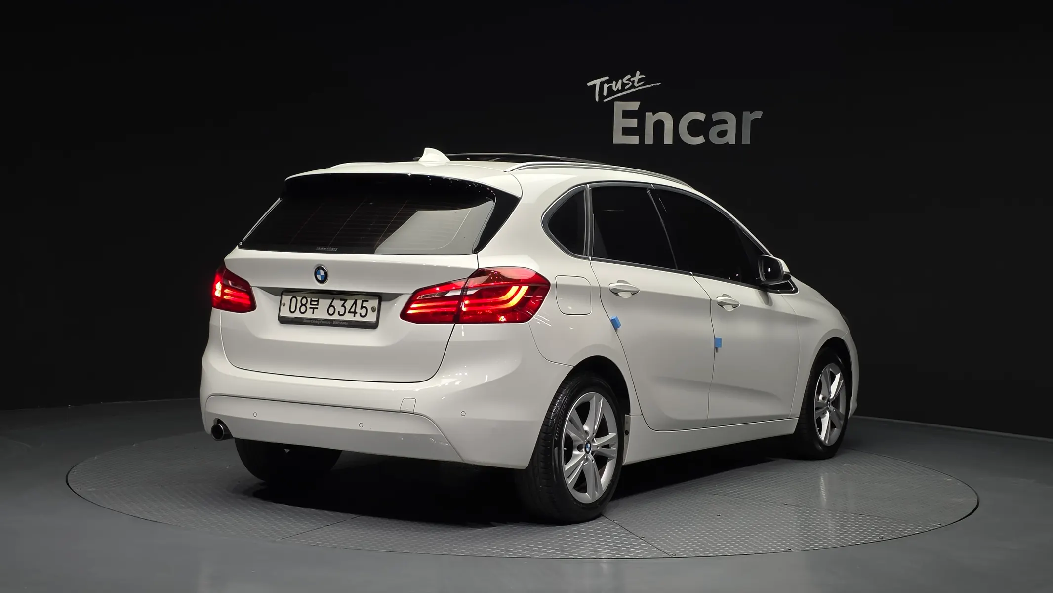 BMW 2 Series Tourer (F45) 2018 2/21