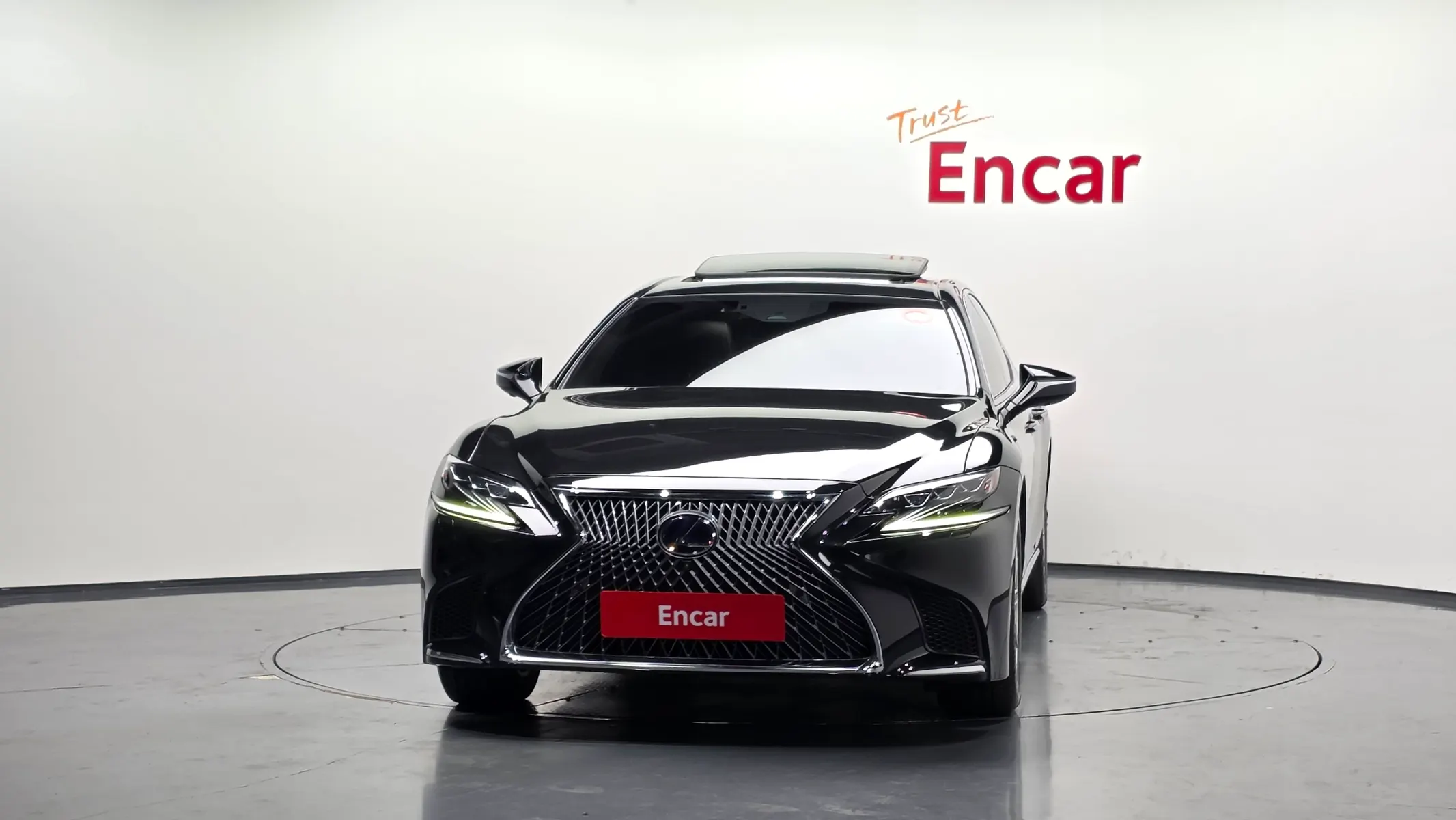 Lexus LS500h 5 3.5 AWD 2018 2/5