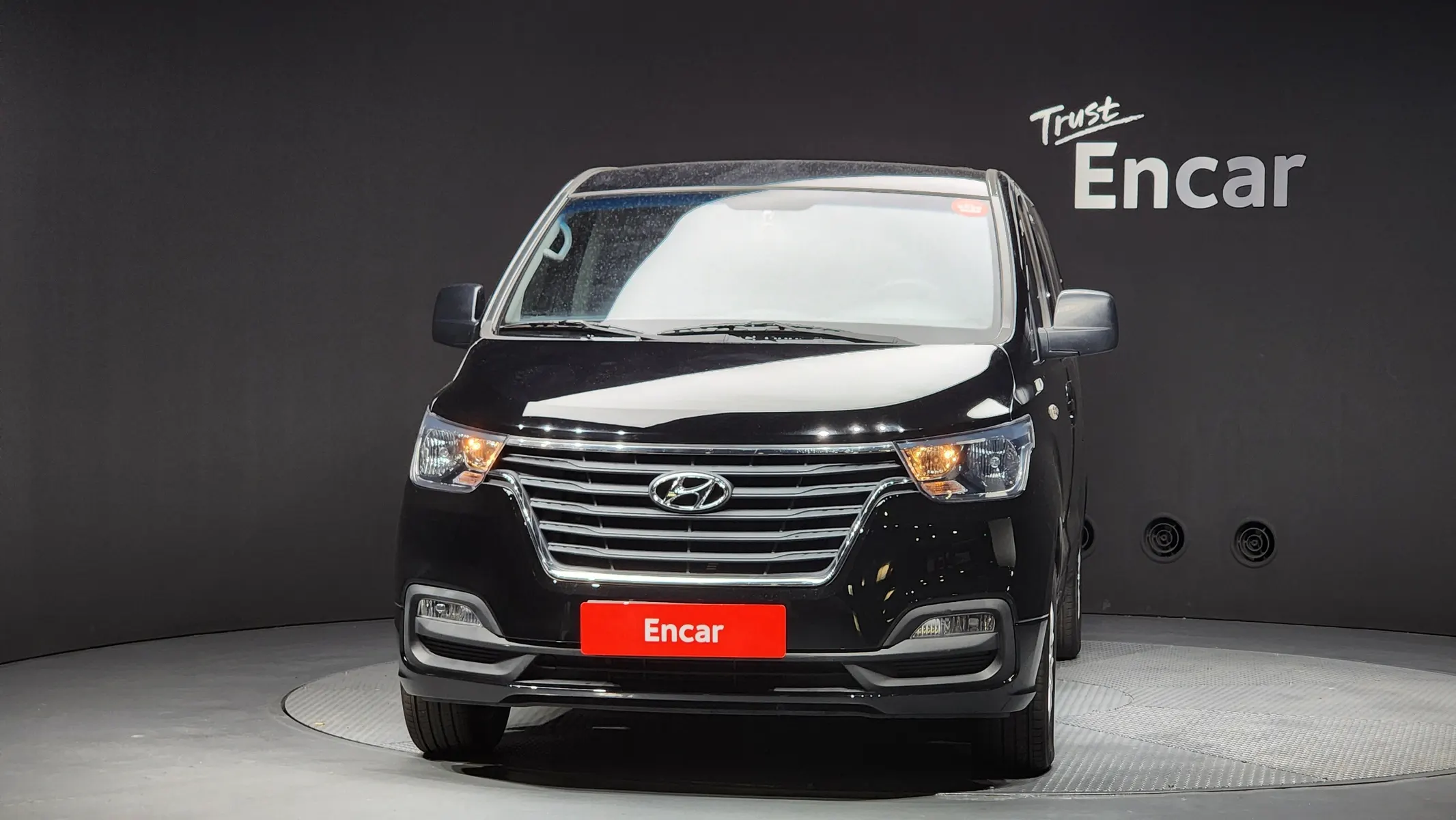 Hyundai 그랜드 스타렉스 12 2018 2/5