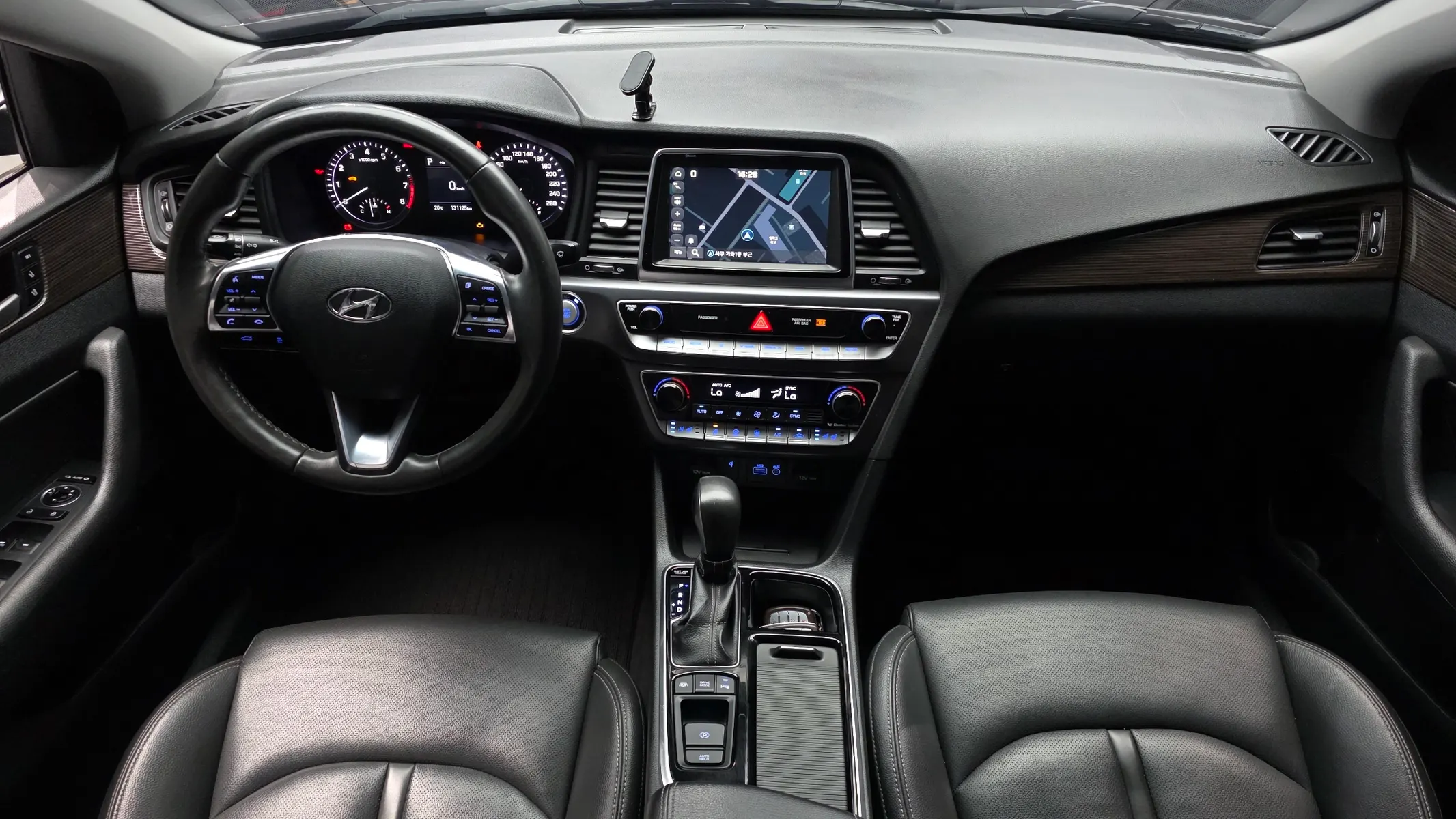 Hyundai 쏘나타 라이즈 2.0 2018 4/5