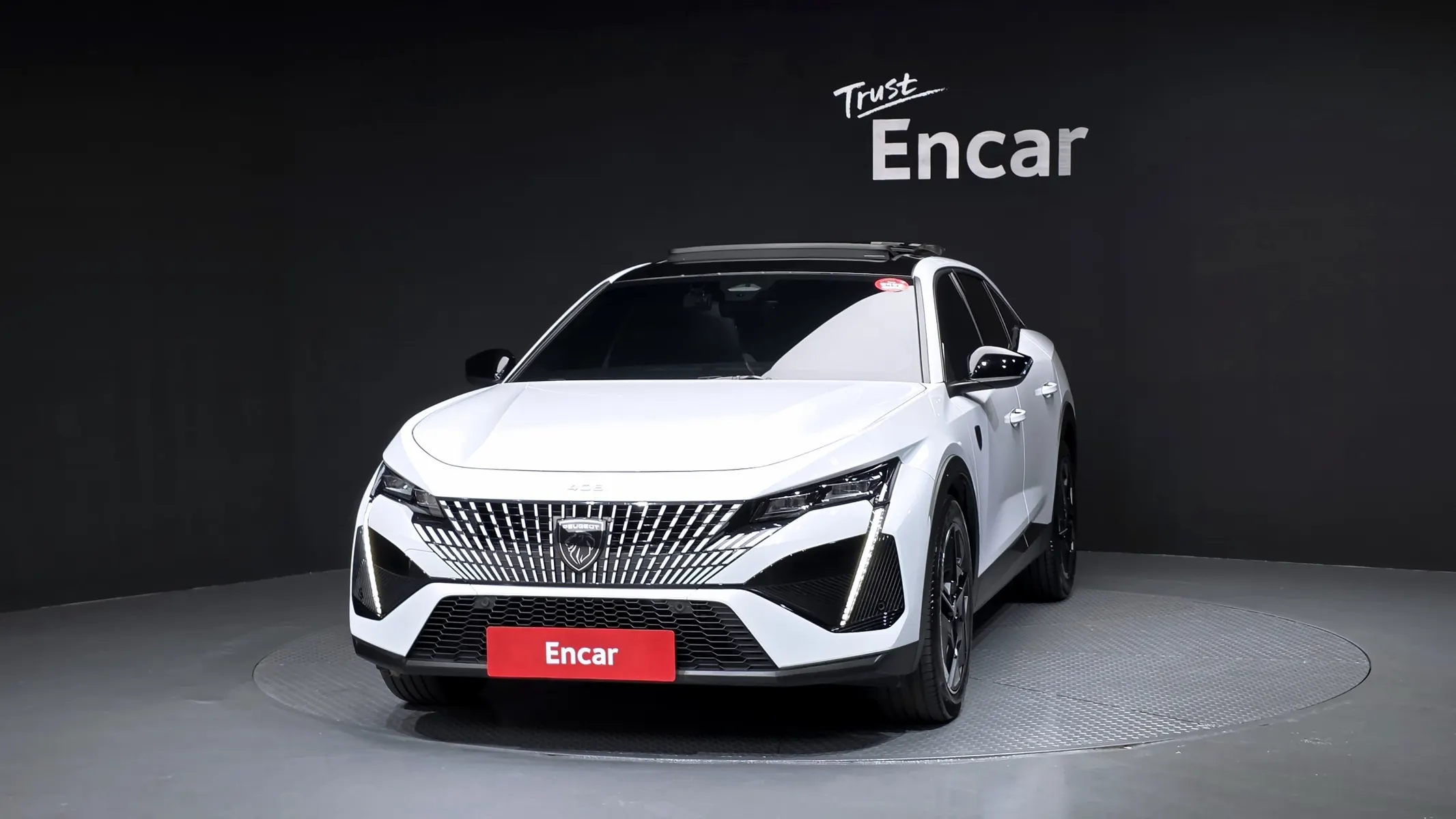 Peugeot 408 1.2 Pure Tech GT 2024 2/5