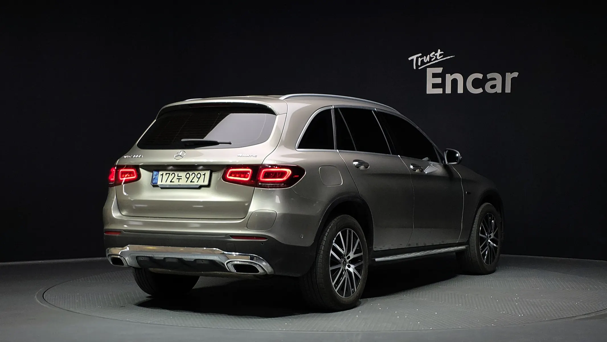 Mercedes-Benz GLC-Class X253 GLC300e 4MATIC 2020 2/21
