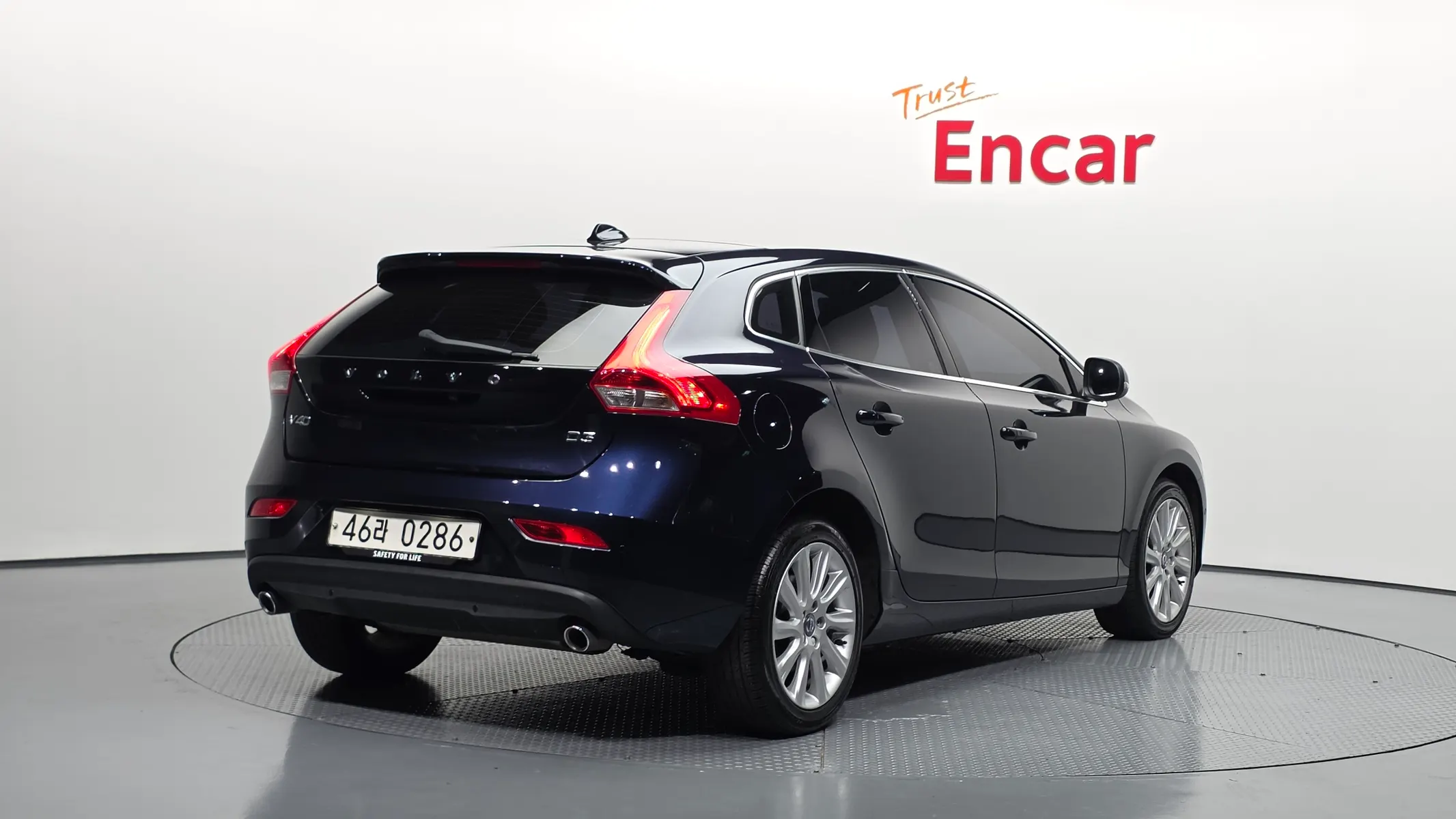 Volvo V40 D3 2015 2/31