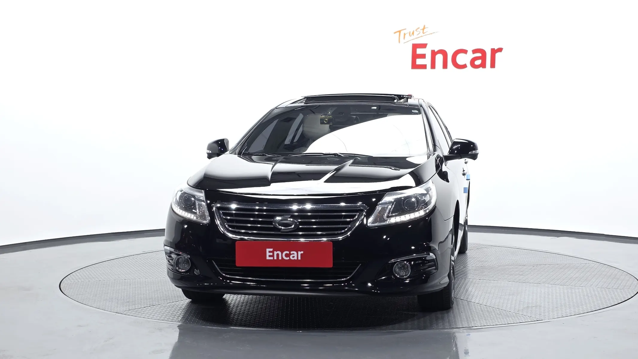 Renault Korea SM5 LPLi RE 2013 2/5