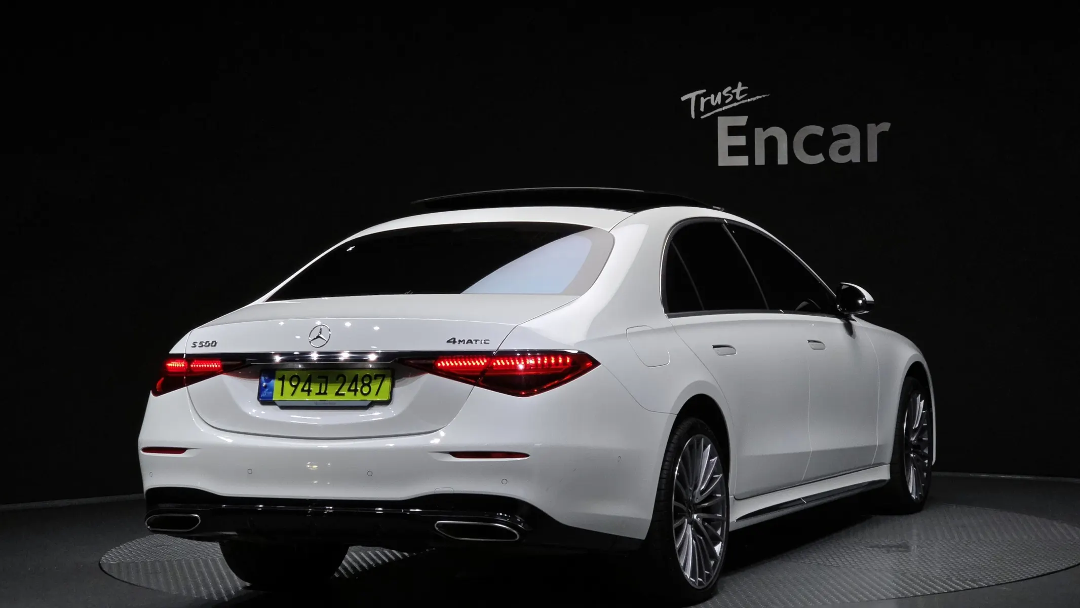Mercedes-Benz S-Class W223 S500L 4MATIC 2024 2/34
