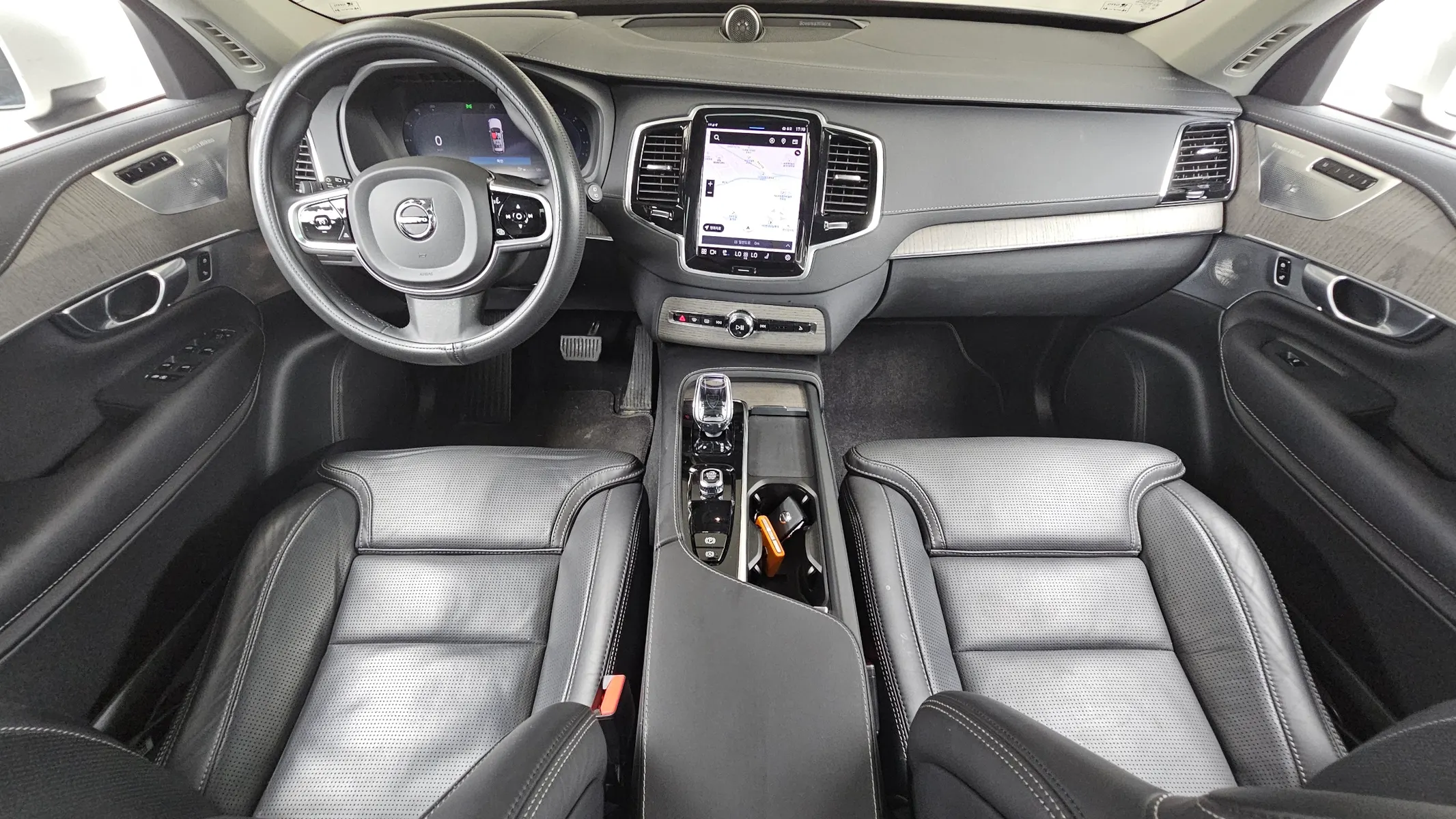 Volvo XC90 2 B6 2023 4/5