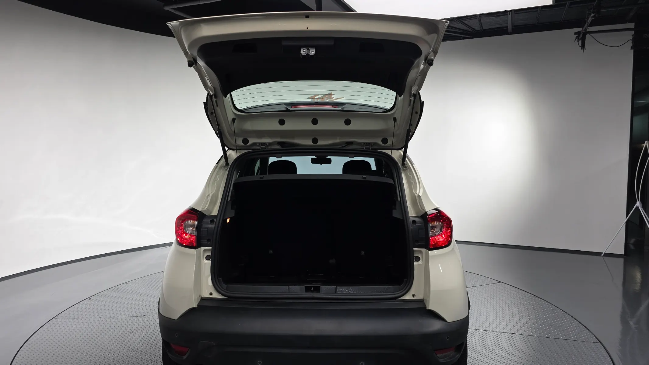 Renault Korea QM3 RE 2014 33/34